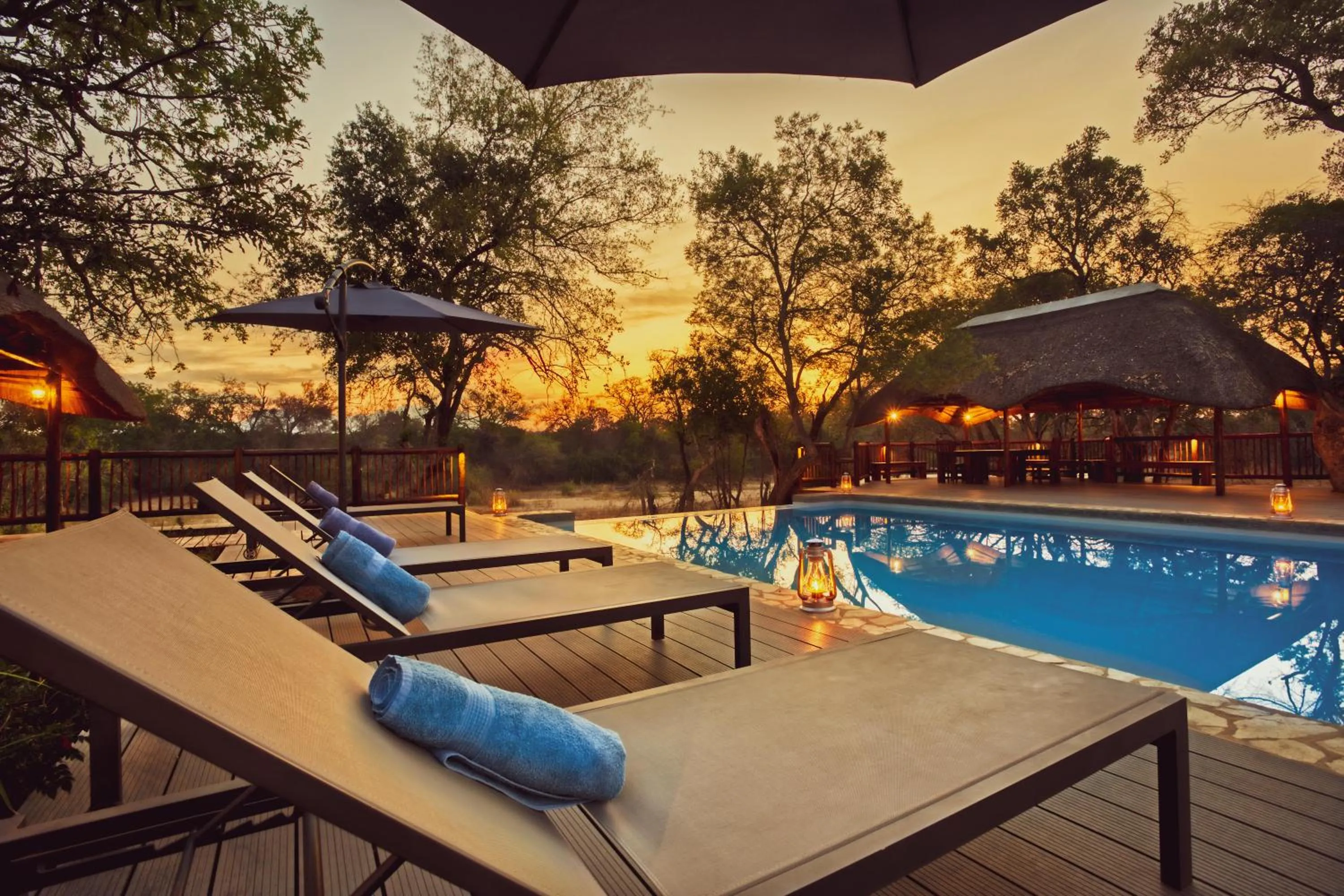 Swimming pool in Vuyani River Lodge