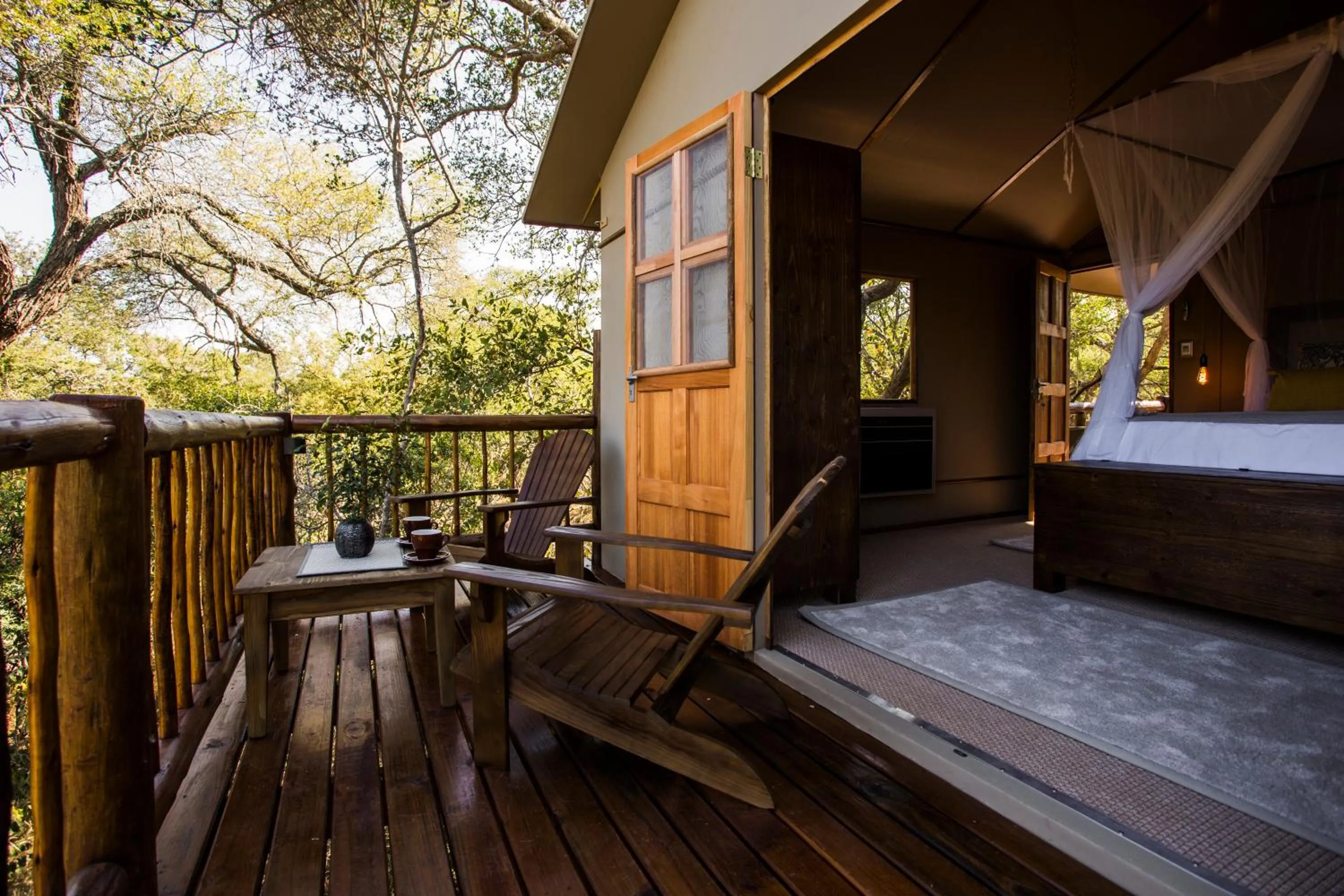 Balcony/Terrace in Vuyani River Lodge