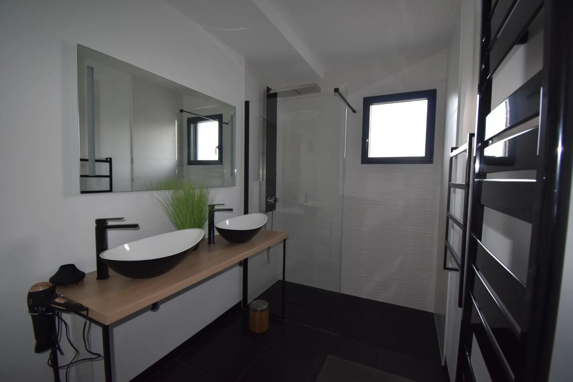 Bathroom in Villa Charles & Ashton