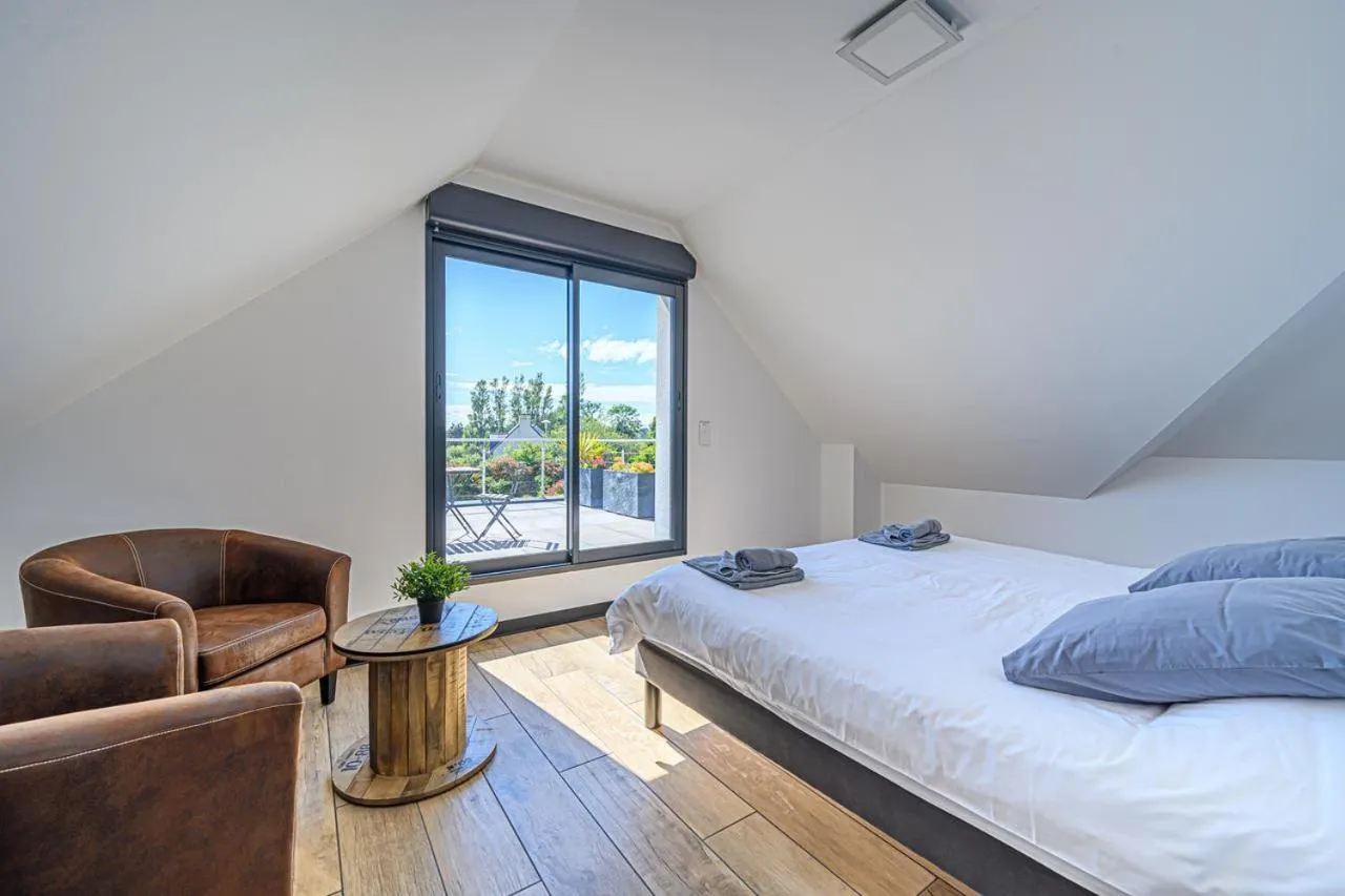 Bed in Villa Charles & Ashton