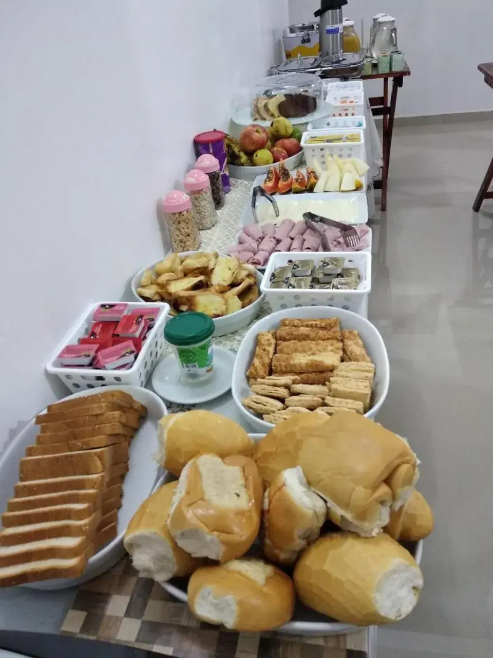 Food in Cabanos Suites Food in Cabanos Suites