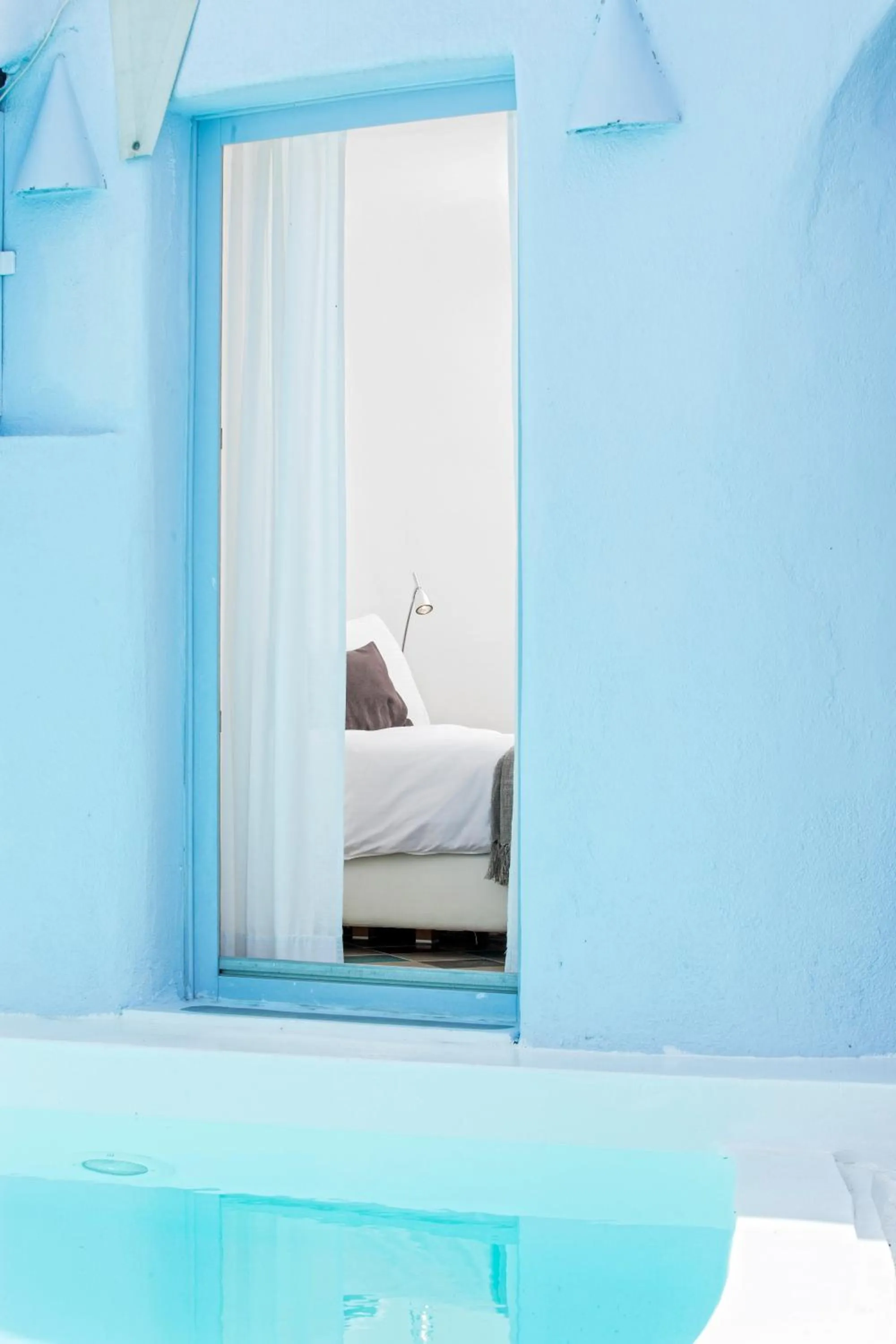 Decorative detail, Bed in Ikastikies Suites