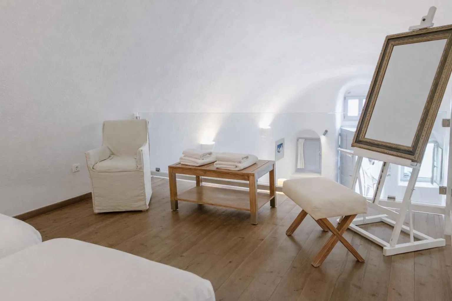 Bed in Ikastikies Suites