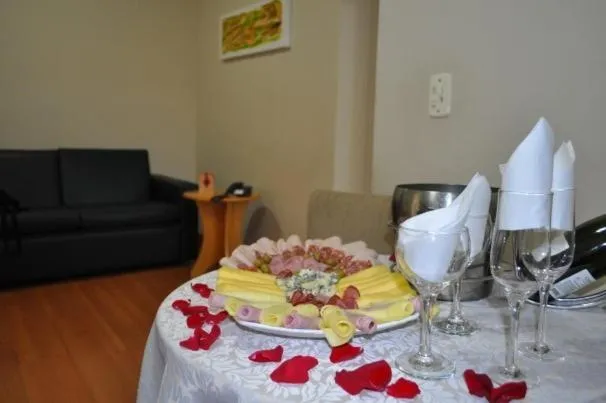 Food close-up in Omega Flat