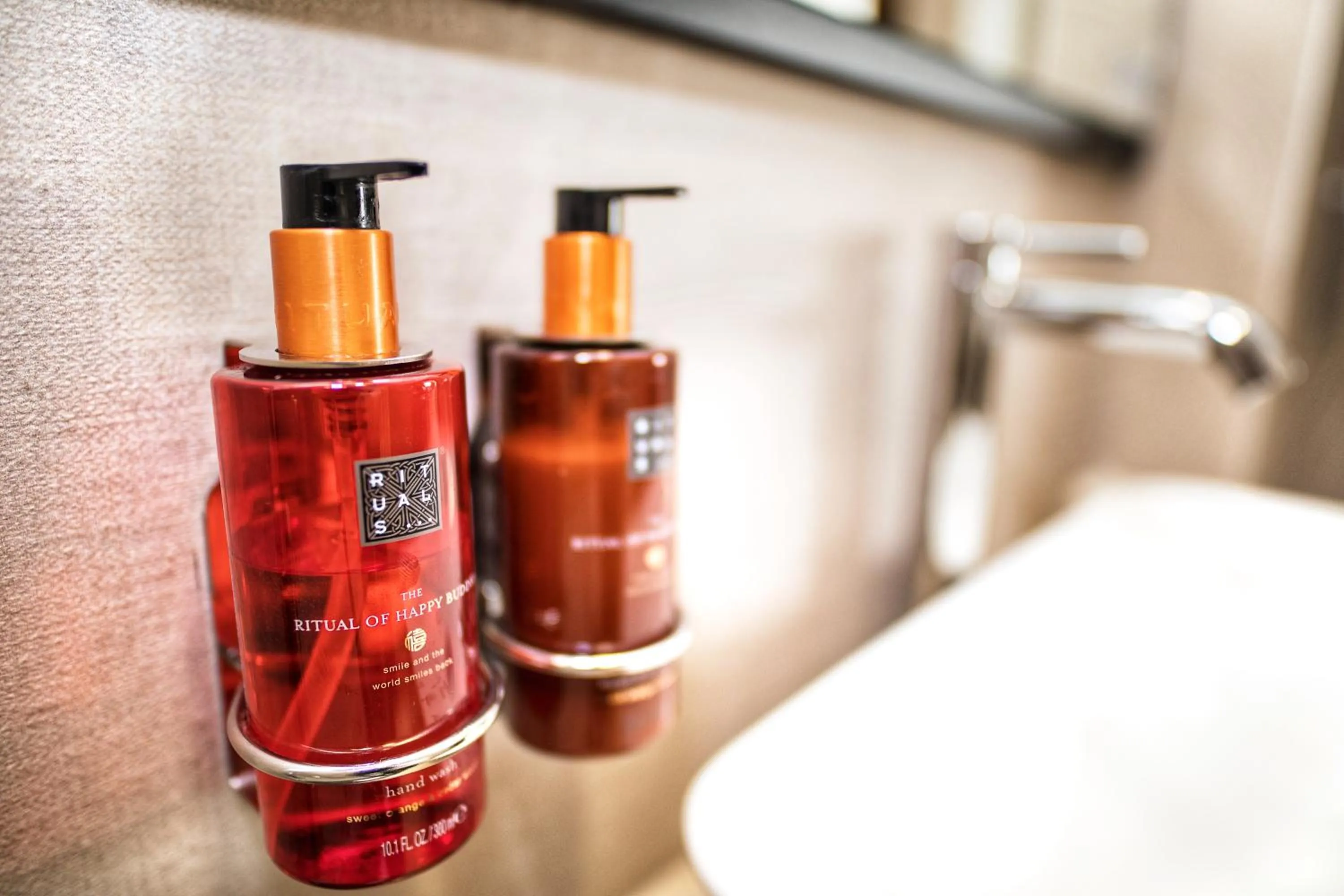 Bathroom in International Bucharest City Centre Hotel