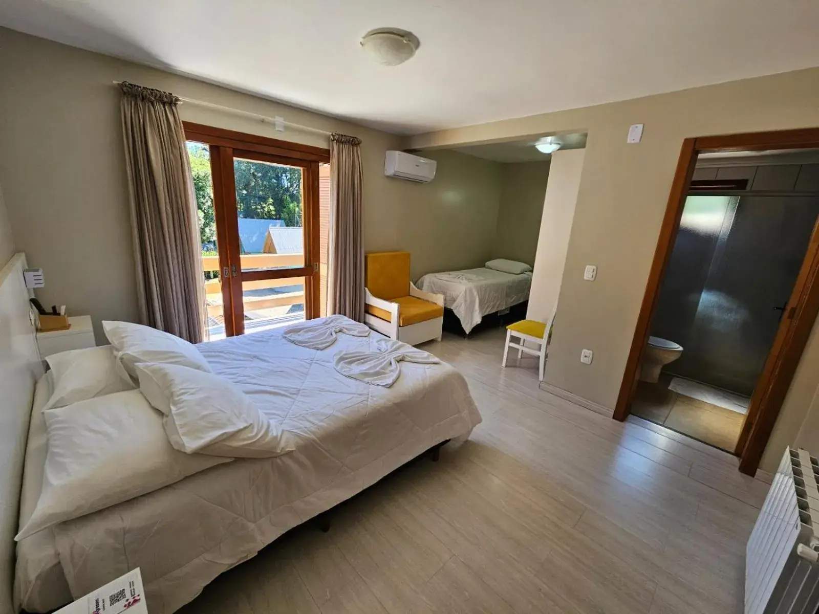 View (from property/room), Bed in Hotel Pousada Cabana da Mata View (from property/room), Bed in Hotel Pousada Cabana da Mata