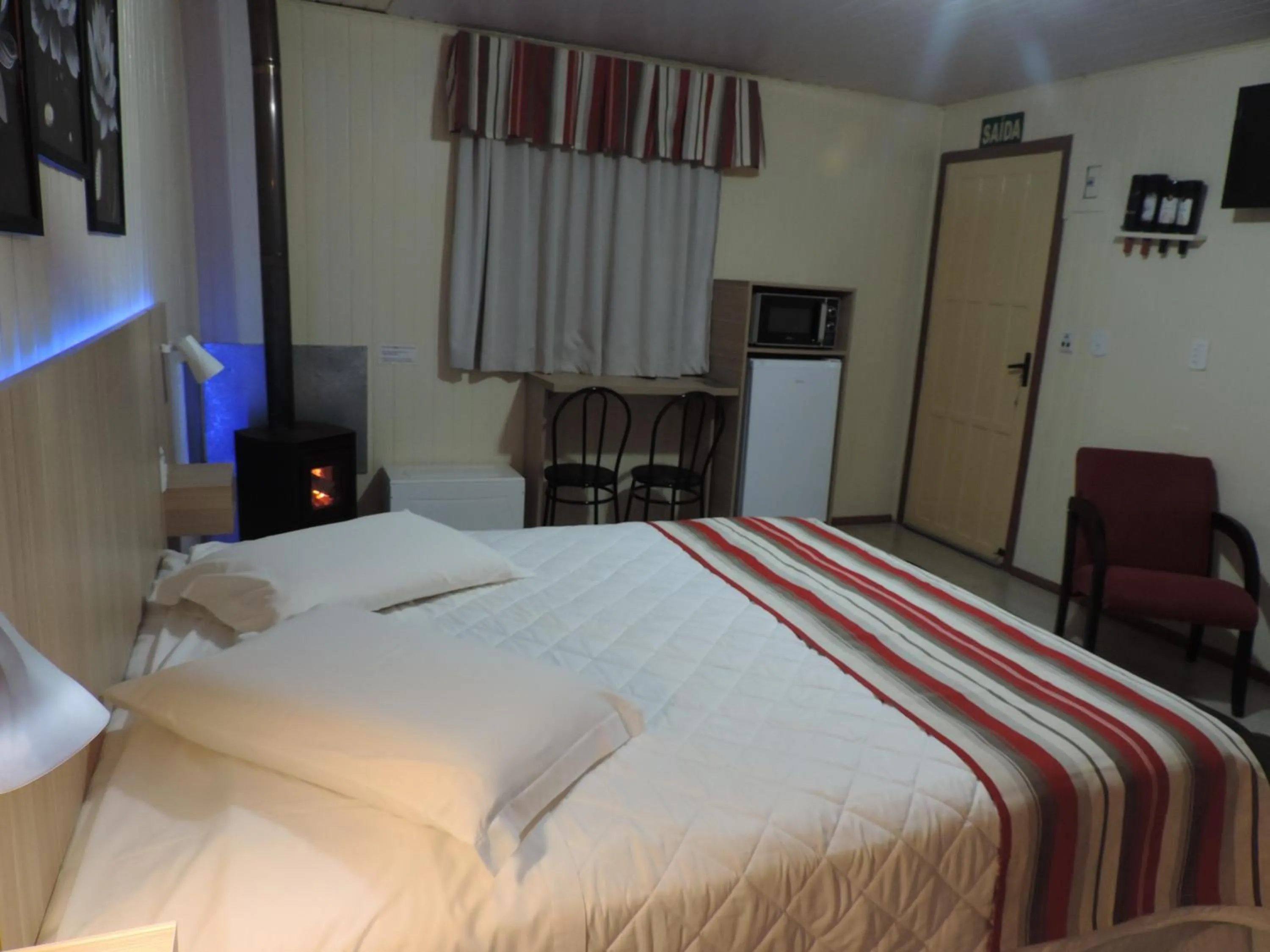 Bed in Cabanas Costaneira