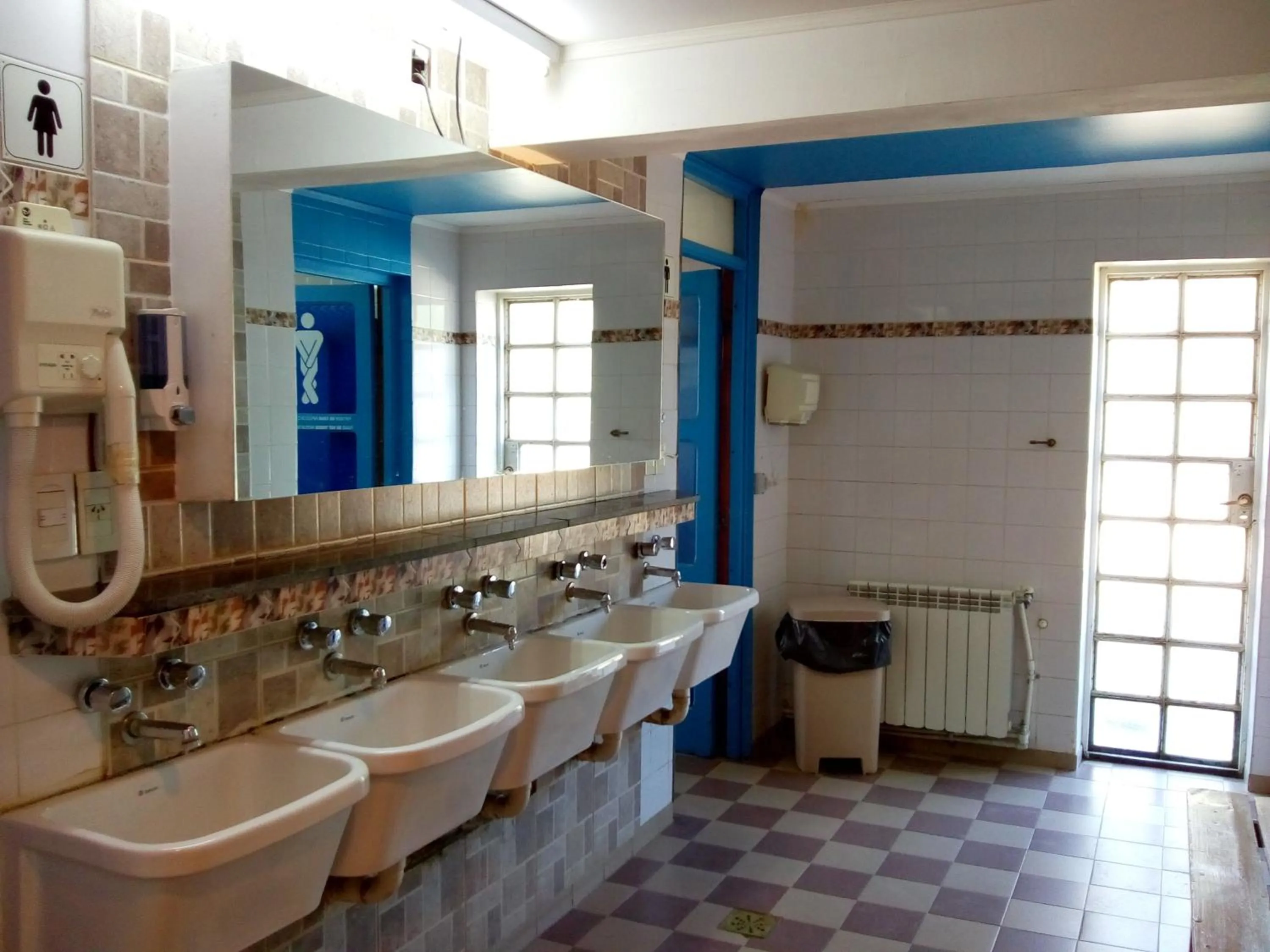 Bathroom in Hostel Los Pioneros