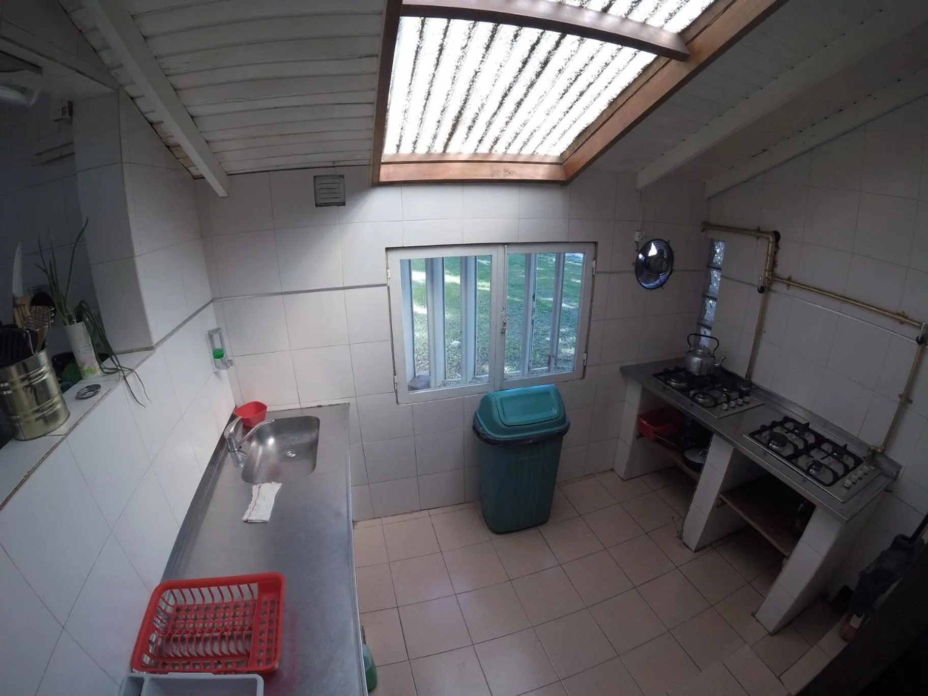 Kitchen or kitchenette in Hostel Los Pioneros