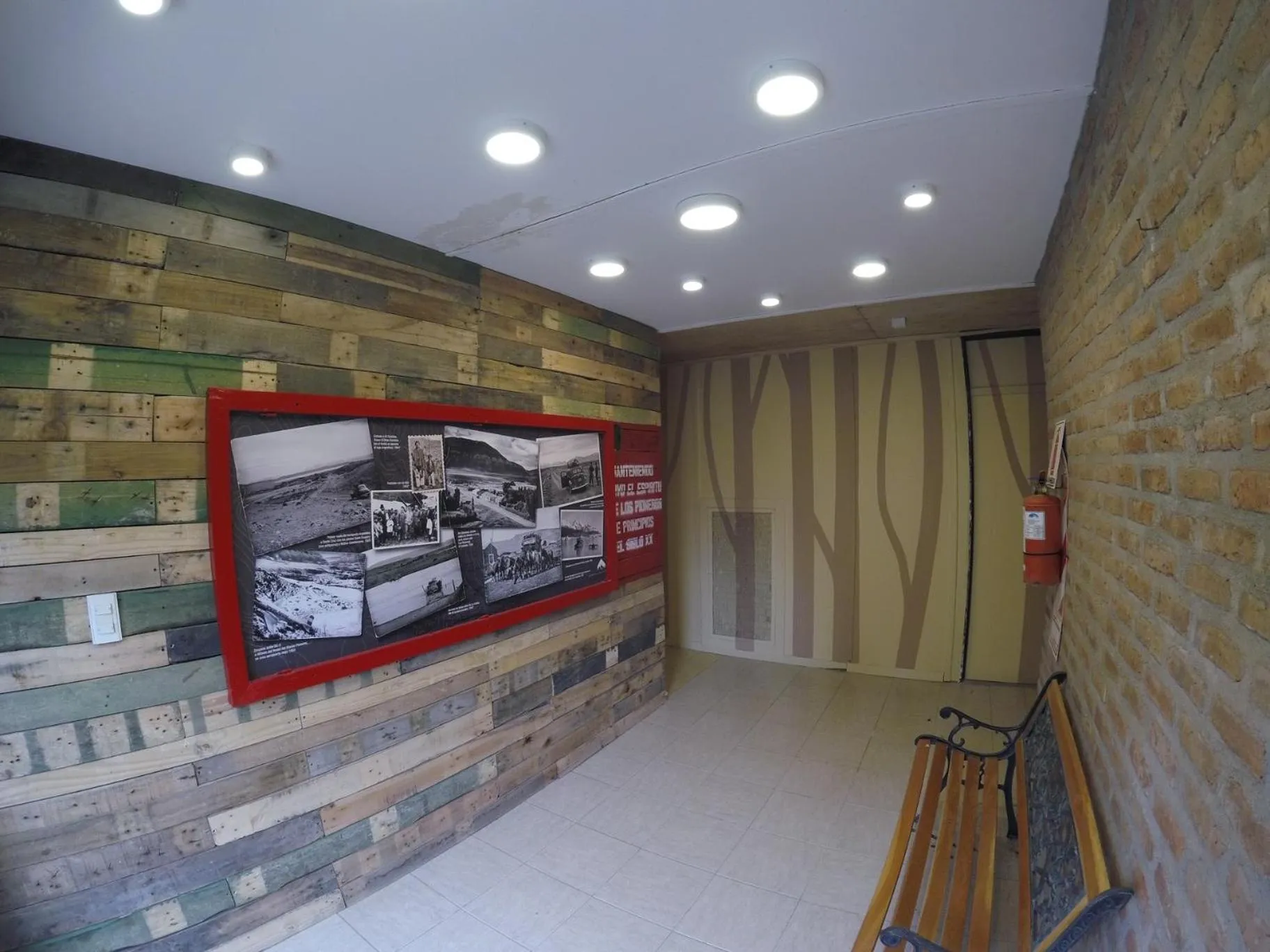 Seating area in Hostel Los Pioneros