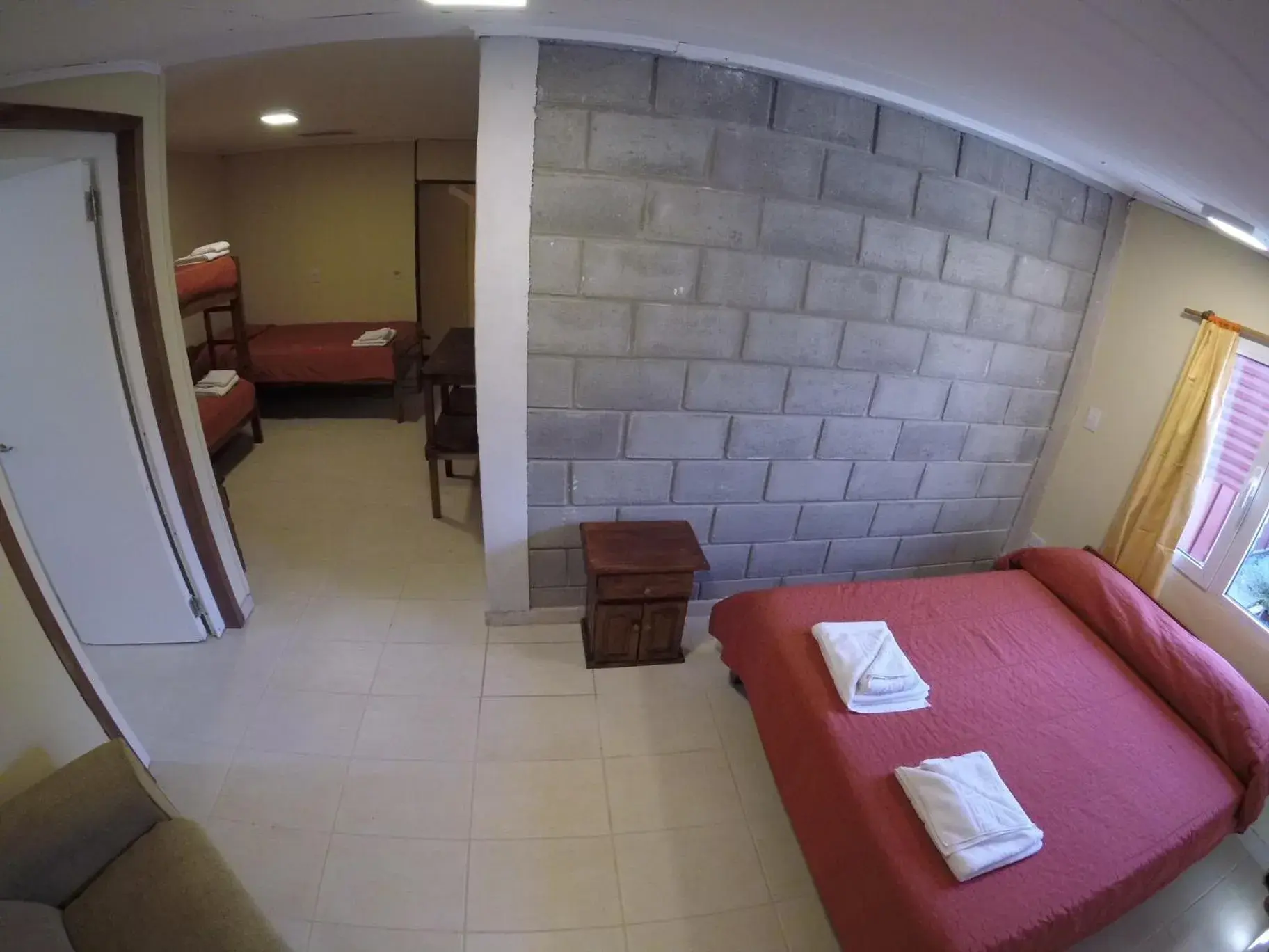 Standard Family Room in Hostel Los Pioneros Standard Family Room in Hostel Los Pioneros