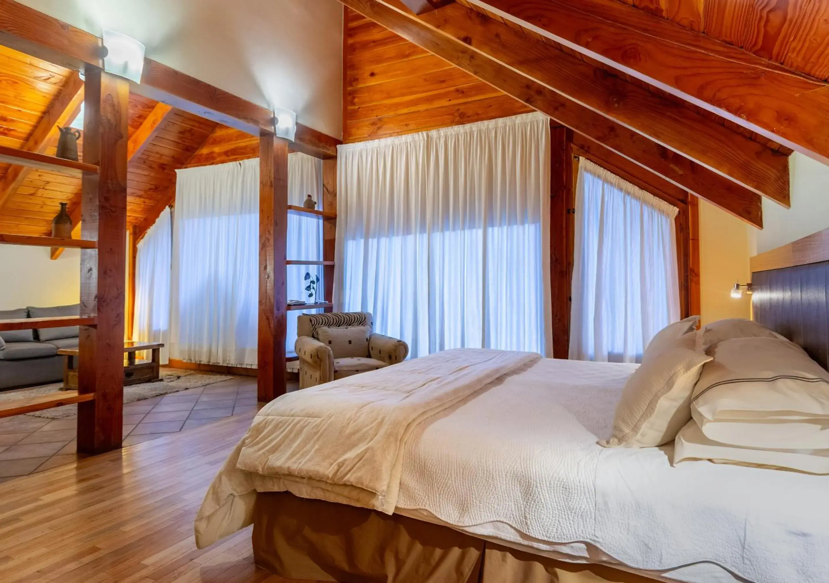 Bed in Costa Serena Aparts & Spa Bed in Costa Serena Aparts & Spa