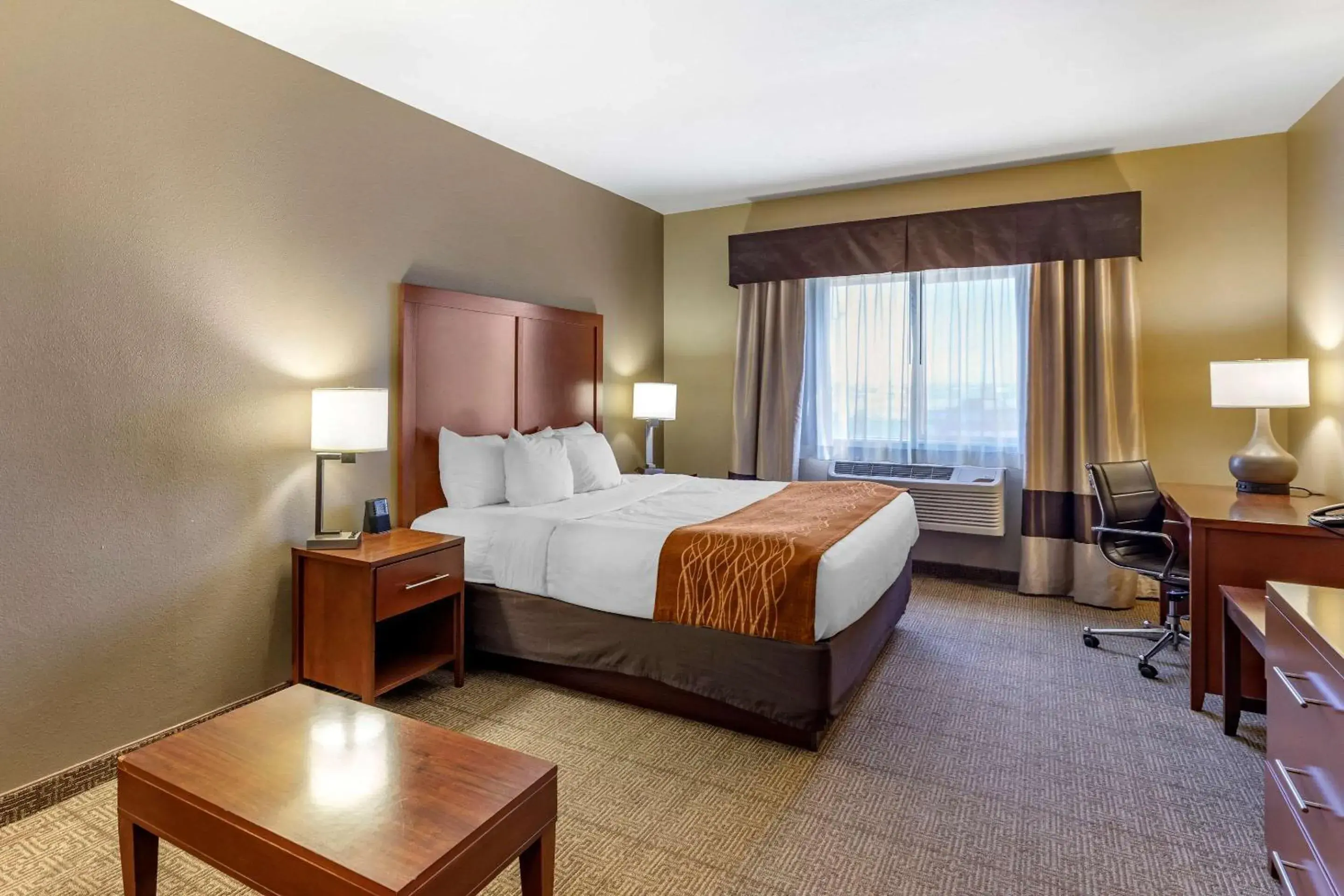 King Suite in Comfort Inn Evansville-Casper King Suite in Comfort Inn Evansville-Casper