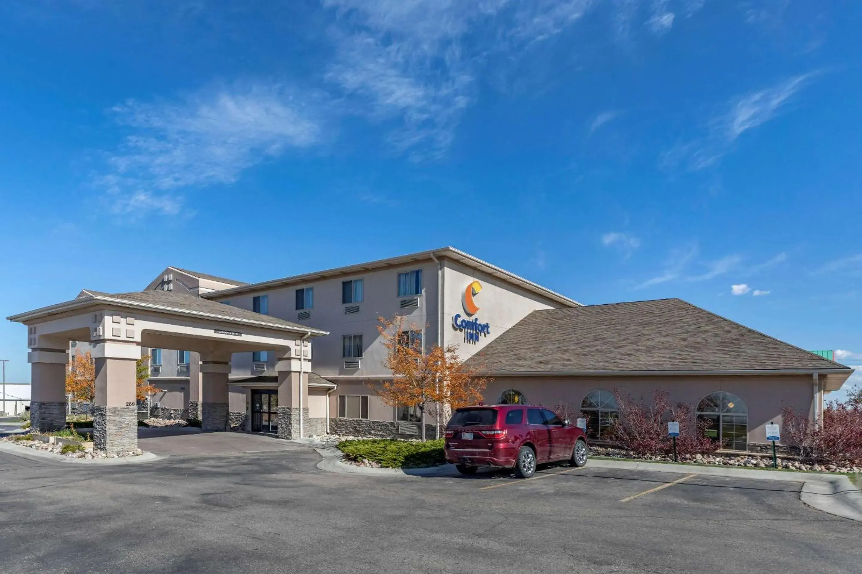Property building in Comfort Inn Evansville-Casper Property building in Comfort Inn Evansville-Casper