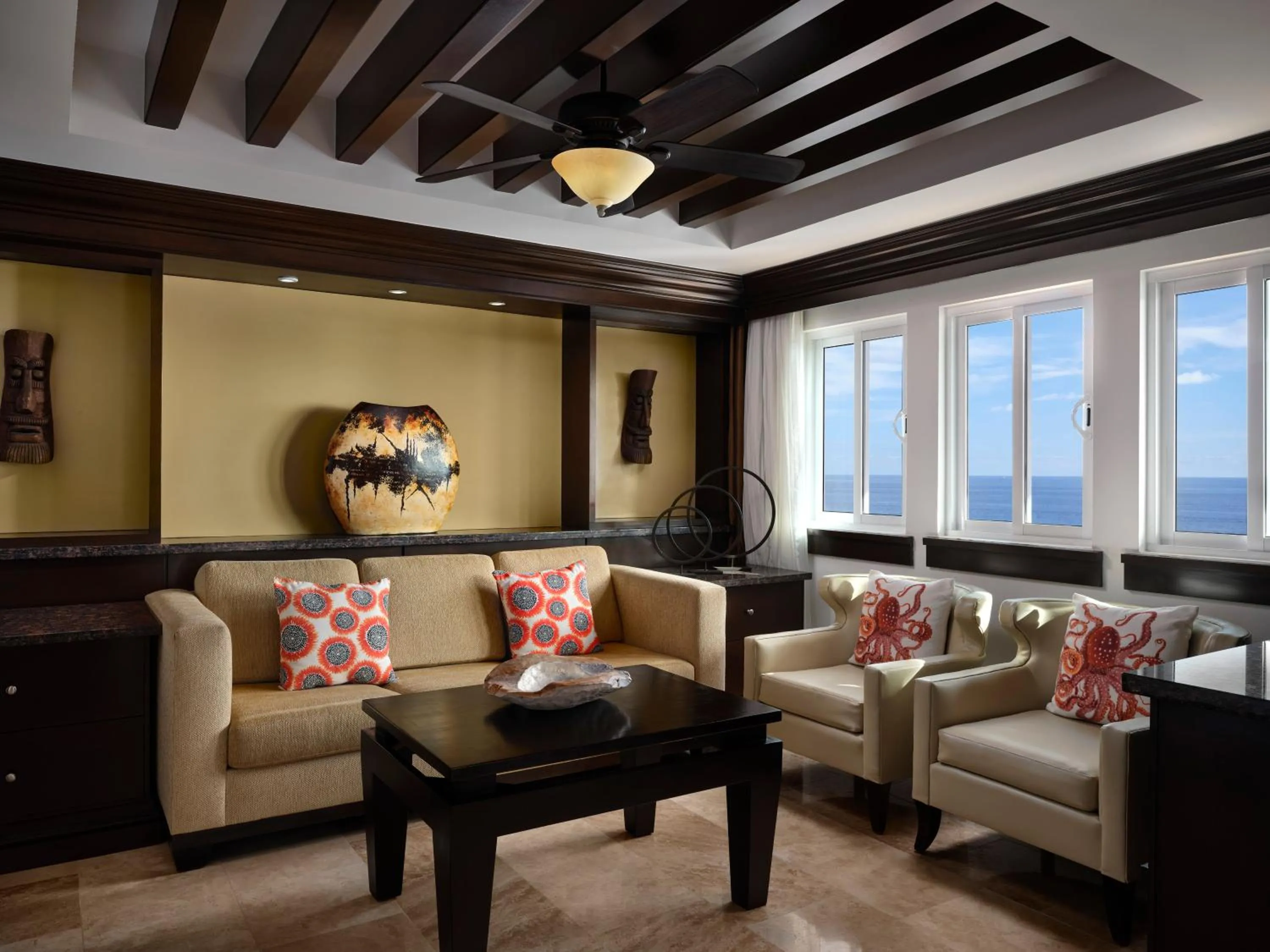 Living room in Hyatt Vacation Club at Sirena del Mar