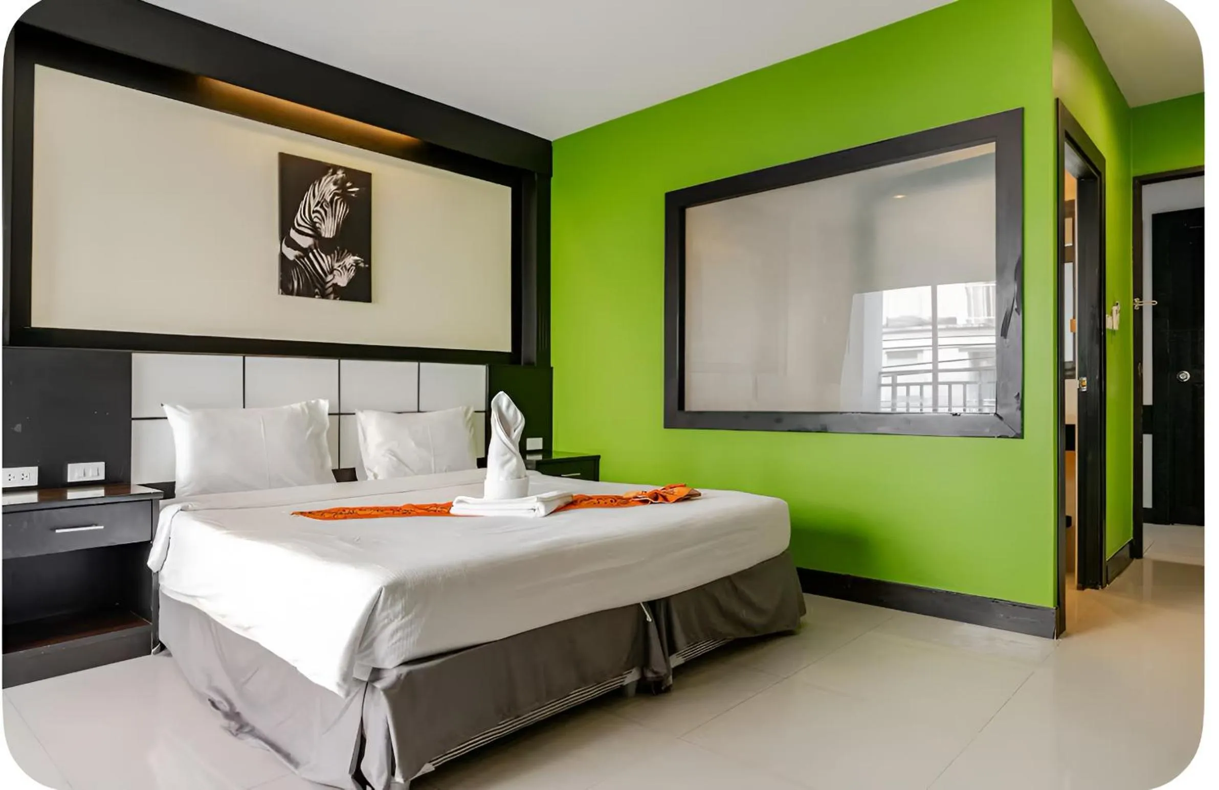 Bed in Star House Patong