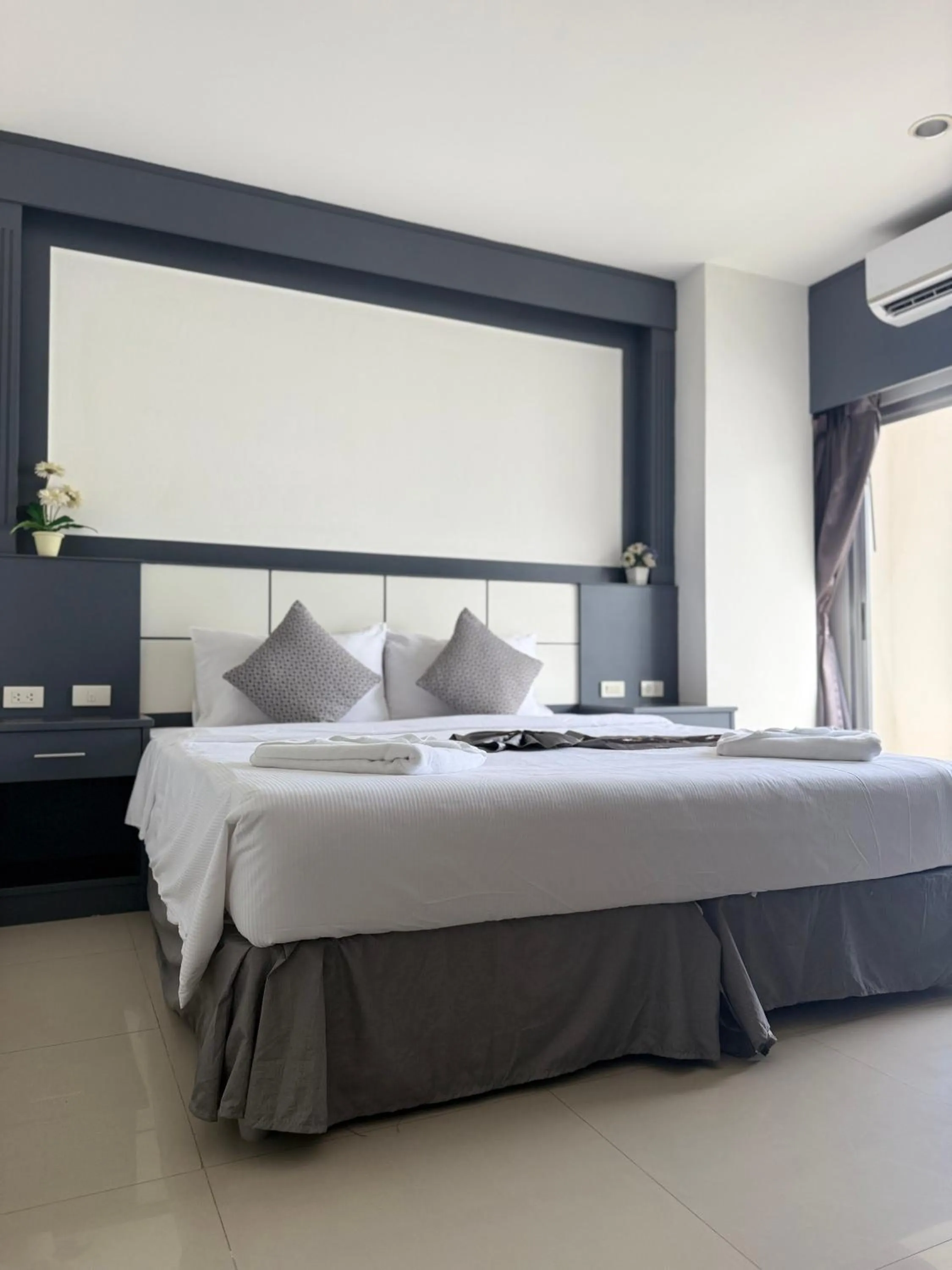 Bed in Star House Patong