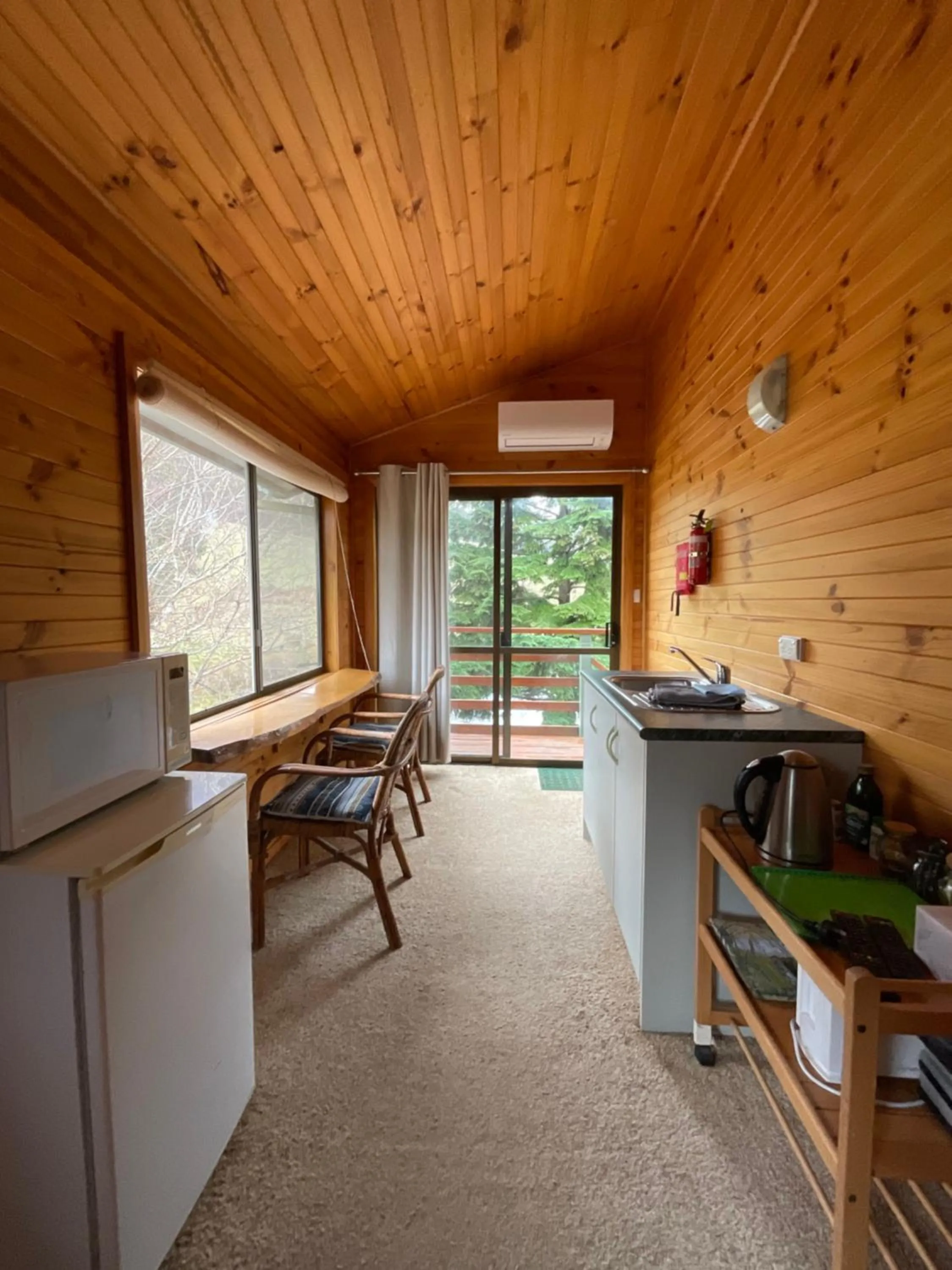 Kitchen or kitchenette in Silver Ridge Retreat