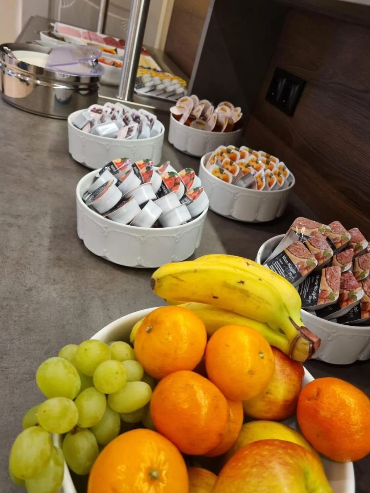 Buffet breakfast in Hotel Drei Kronen Elmshorn