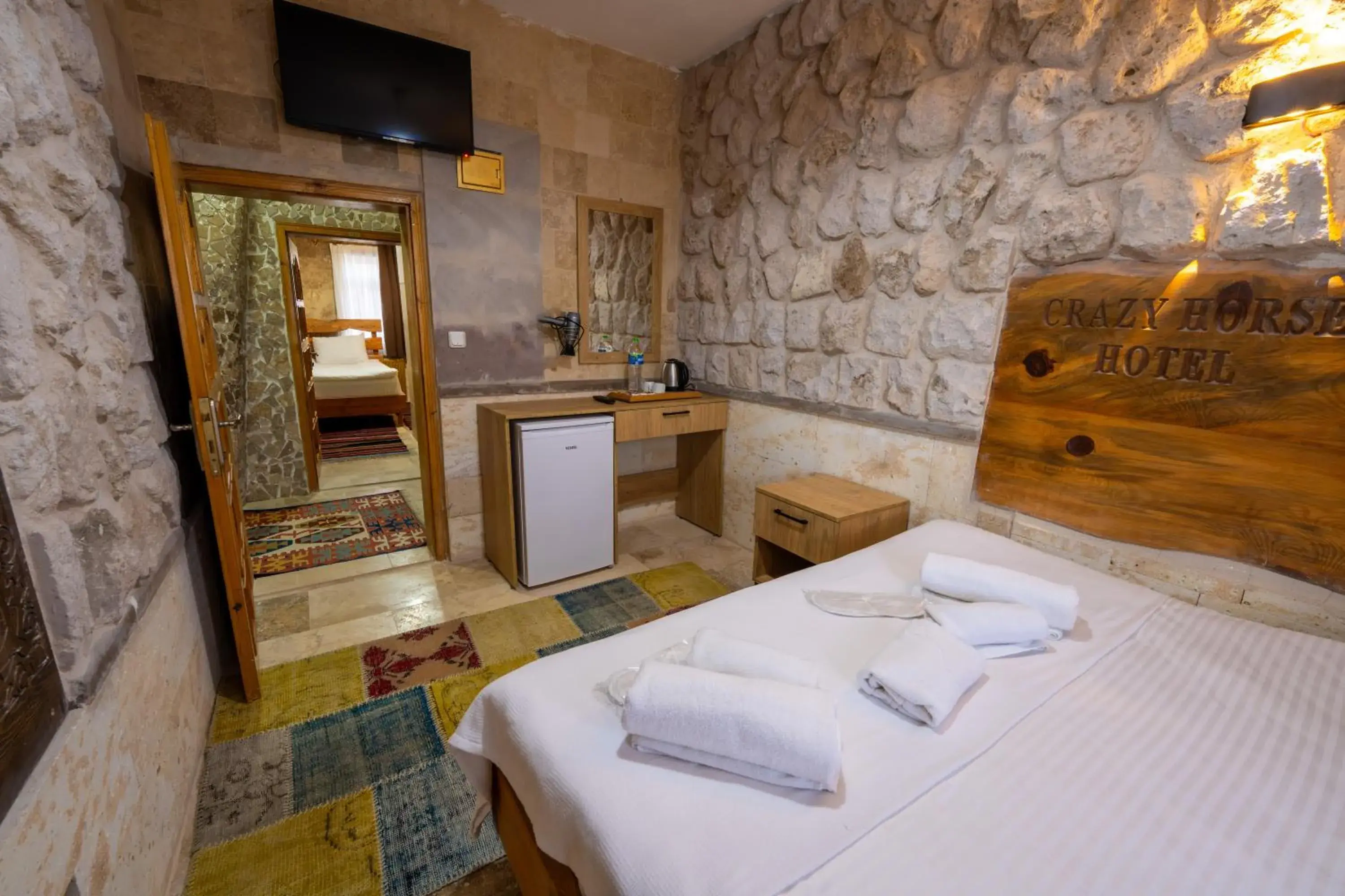 Family Room with Shower in hotels crazy horse Family Room with Shower in hotels crazy horse