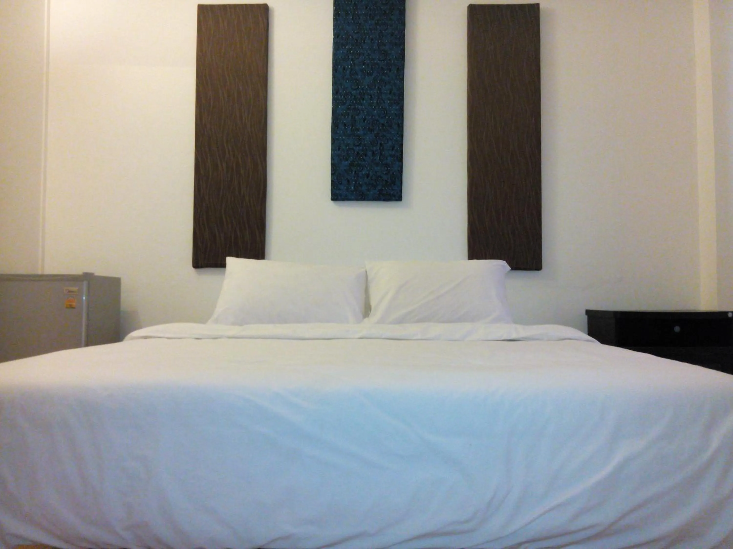 Bedroom, Bed in Laos Haven Hotel