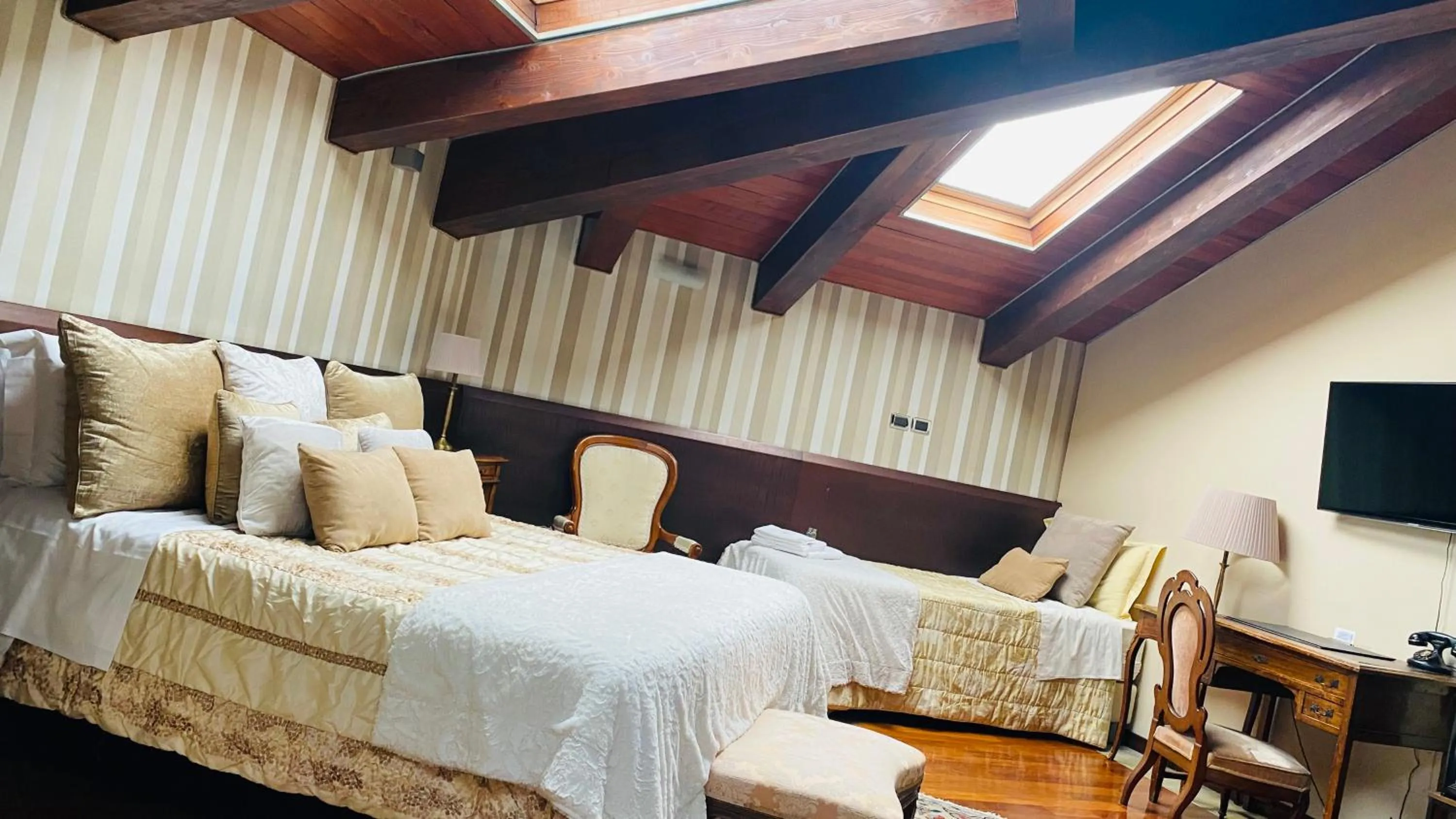 Bed in Hotel Dei Pittori