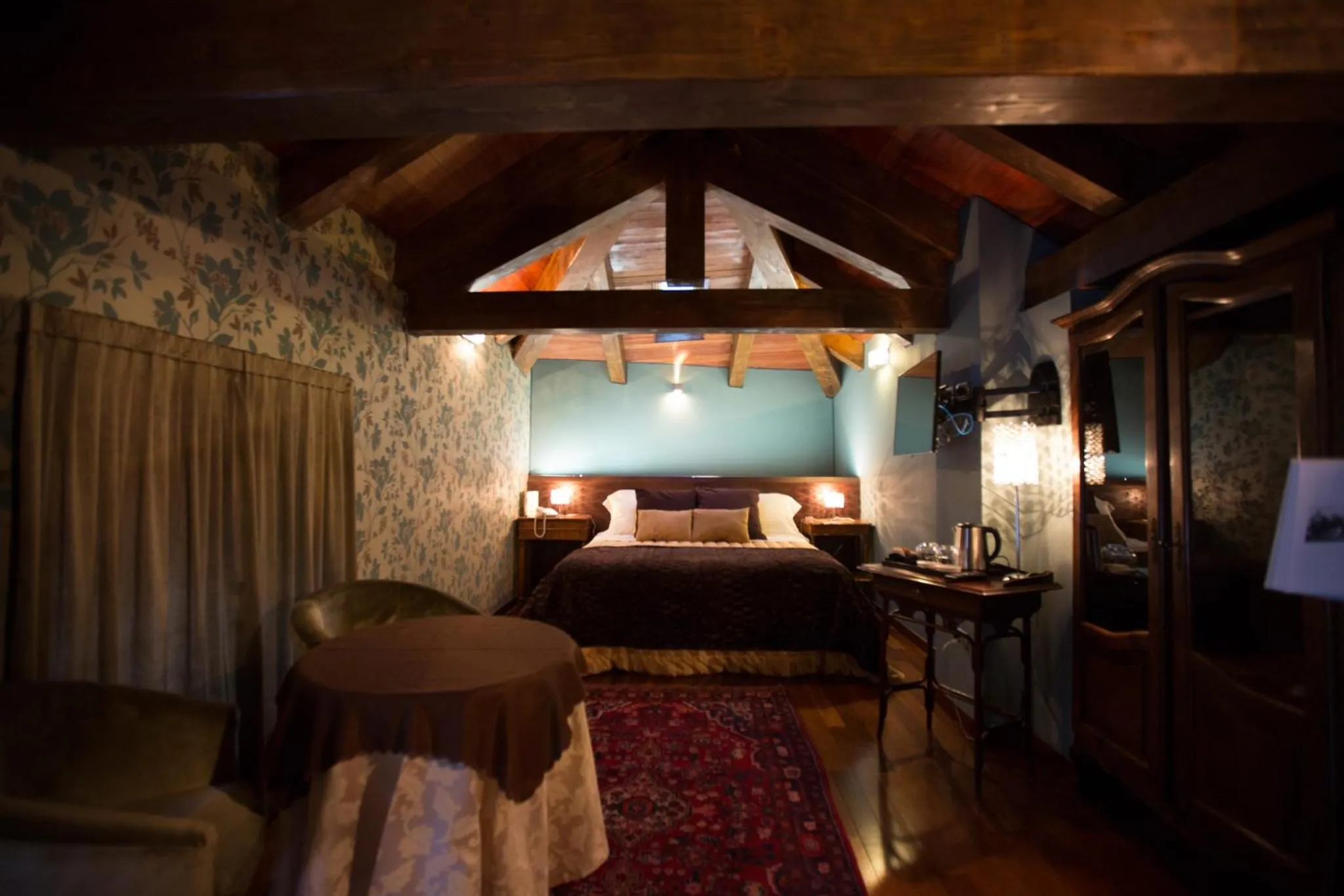 Photo of the whole room, Bed in Hotel Dei Pittori