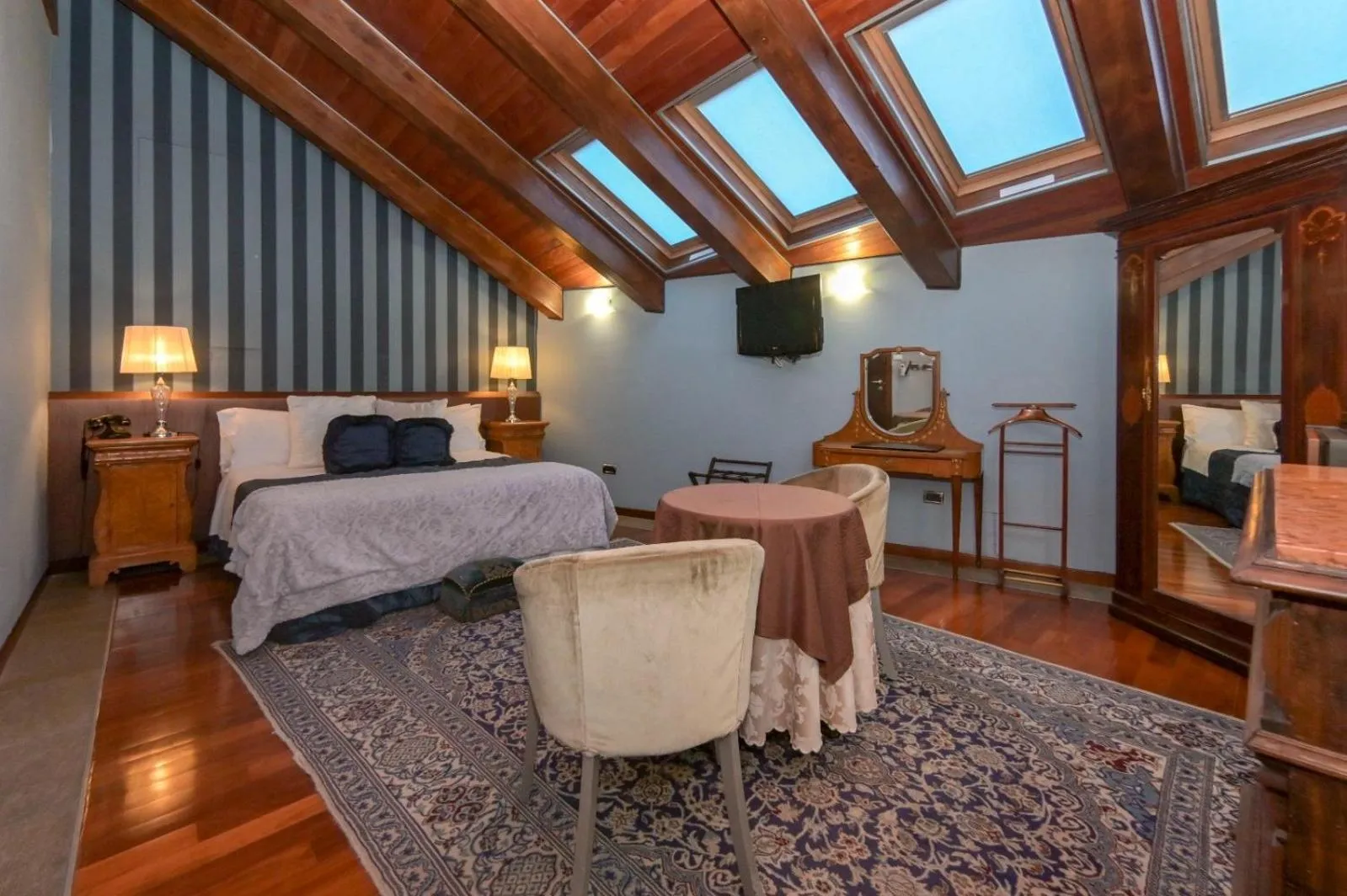 Bed in Hotel Dei Pittori