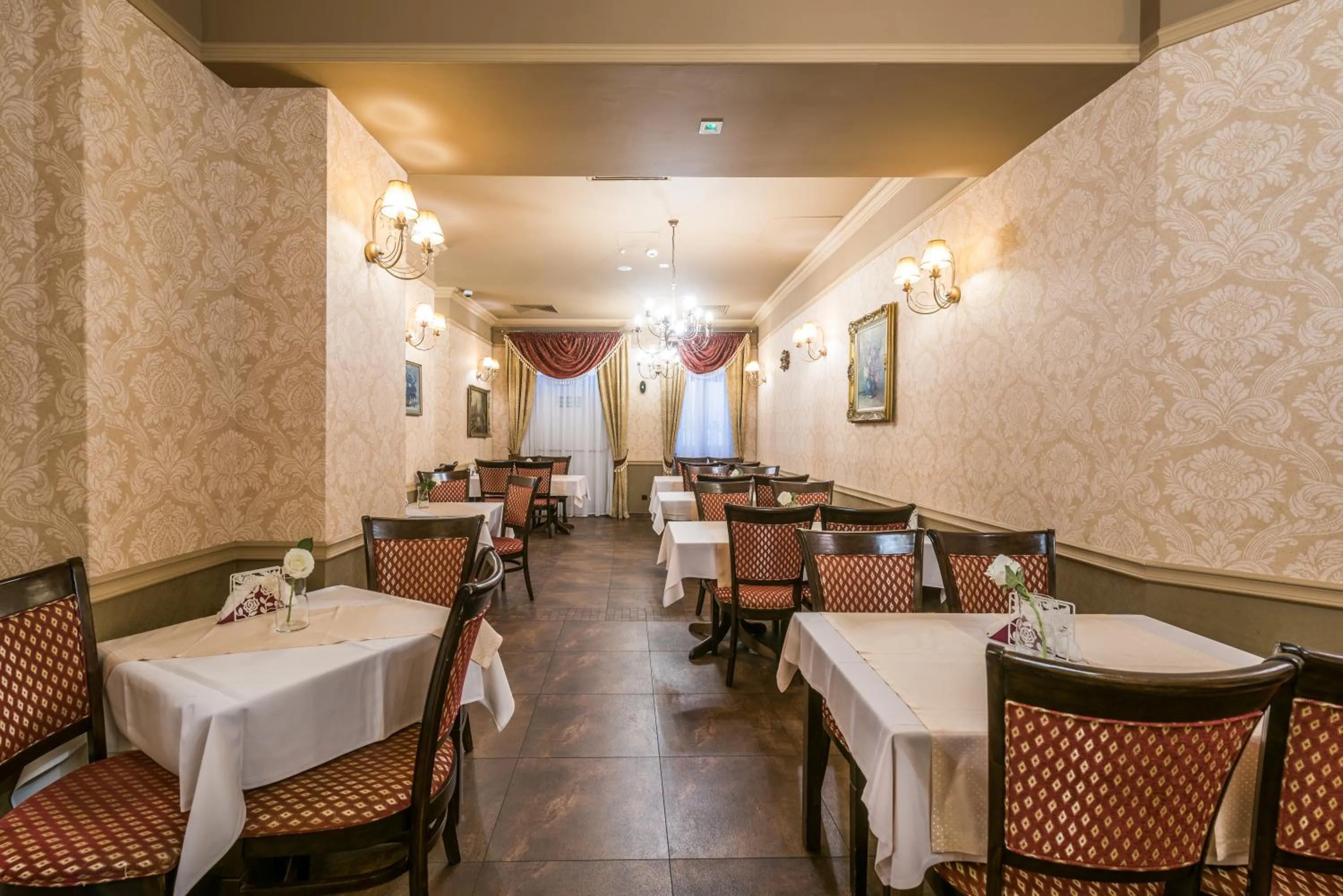 Restaurant/places to eat in Hotel Europejski Wrocław Centrum