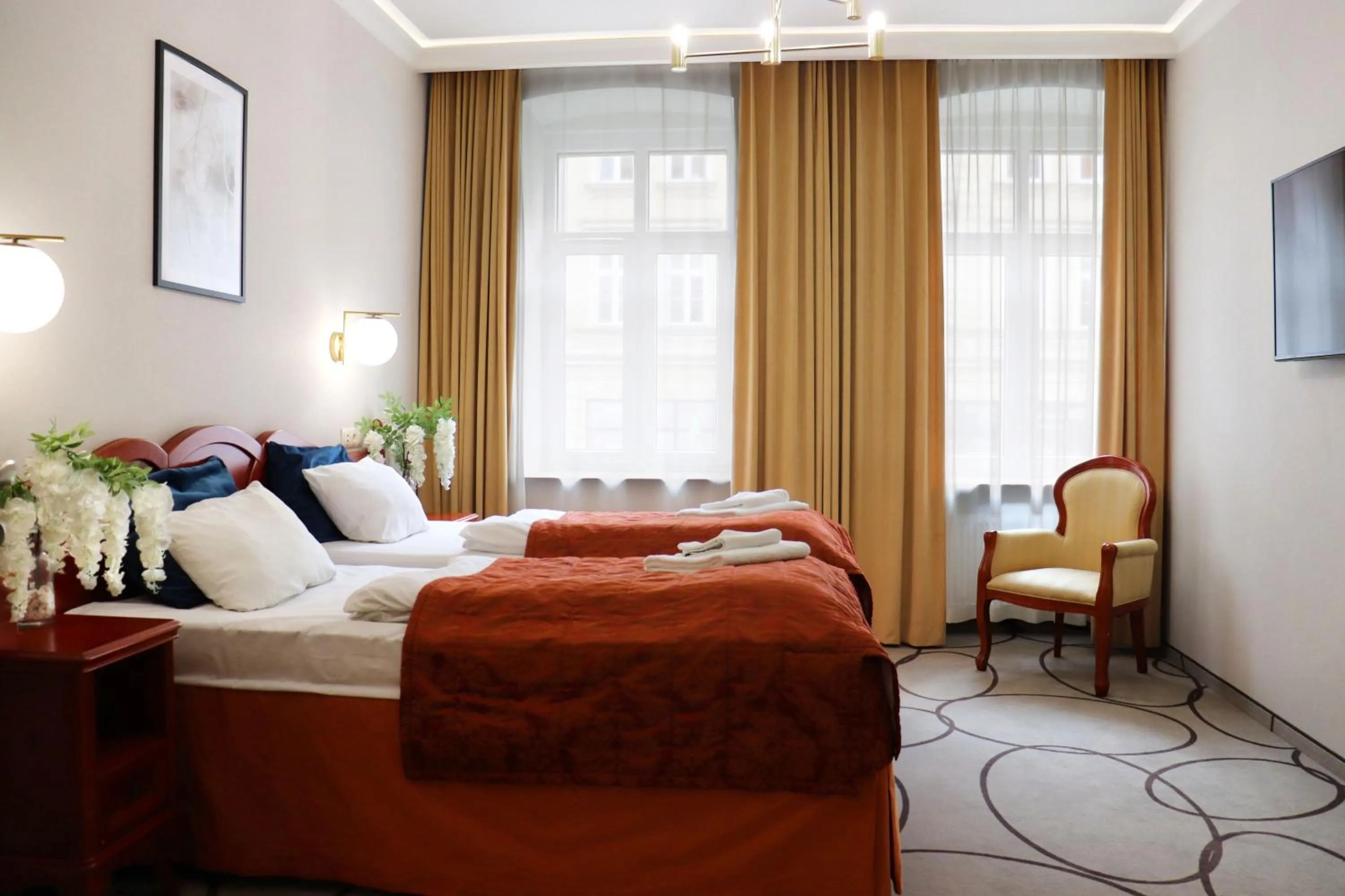 Bedroom, Bed in Hotel Europejski Wrocław Centrum