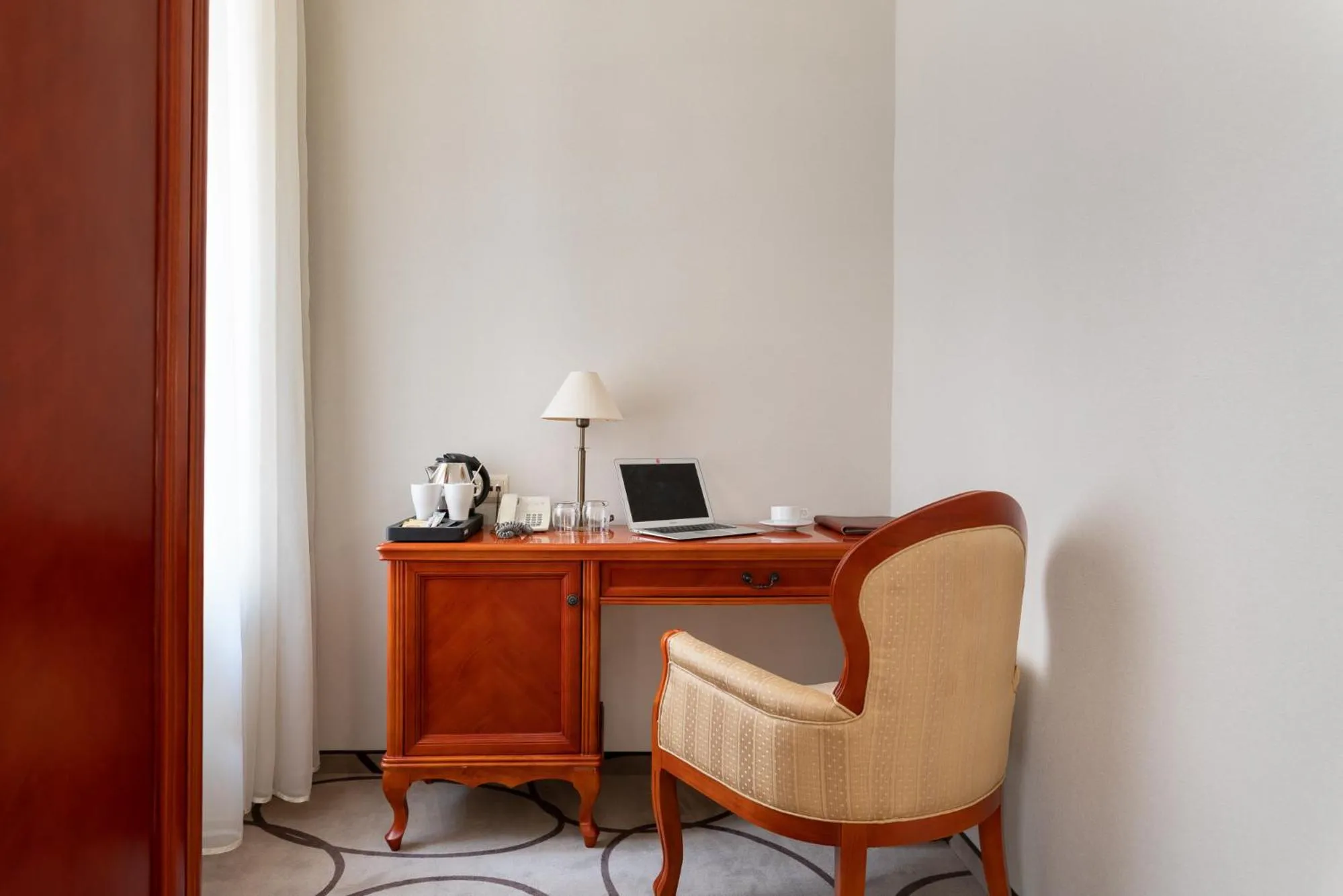 Coffee/tea facilities in Hotel Europejski Wrocław Centrum