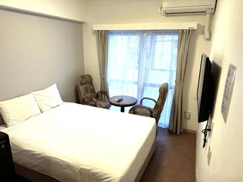 Bedroom, Bed in BiBi Hotel Cosmos Shintoshin