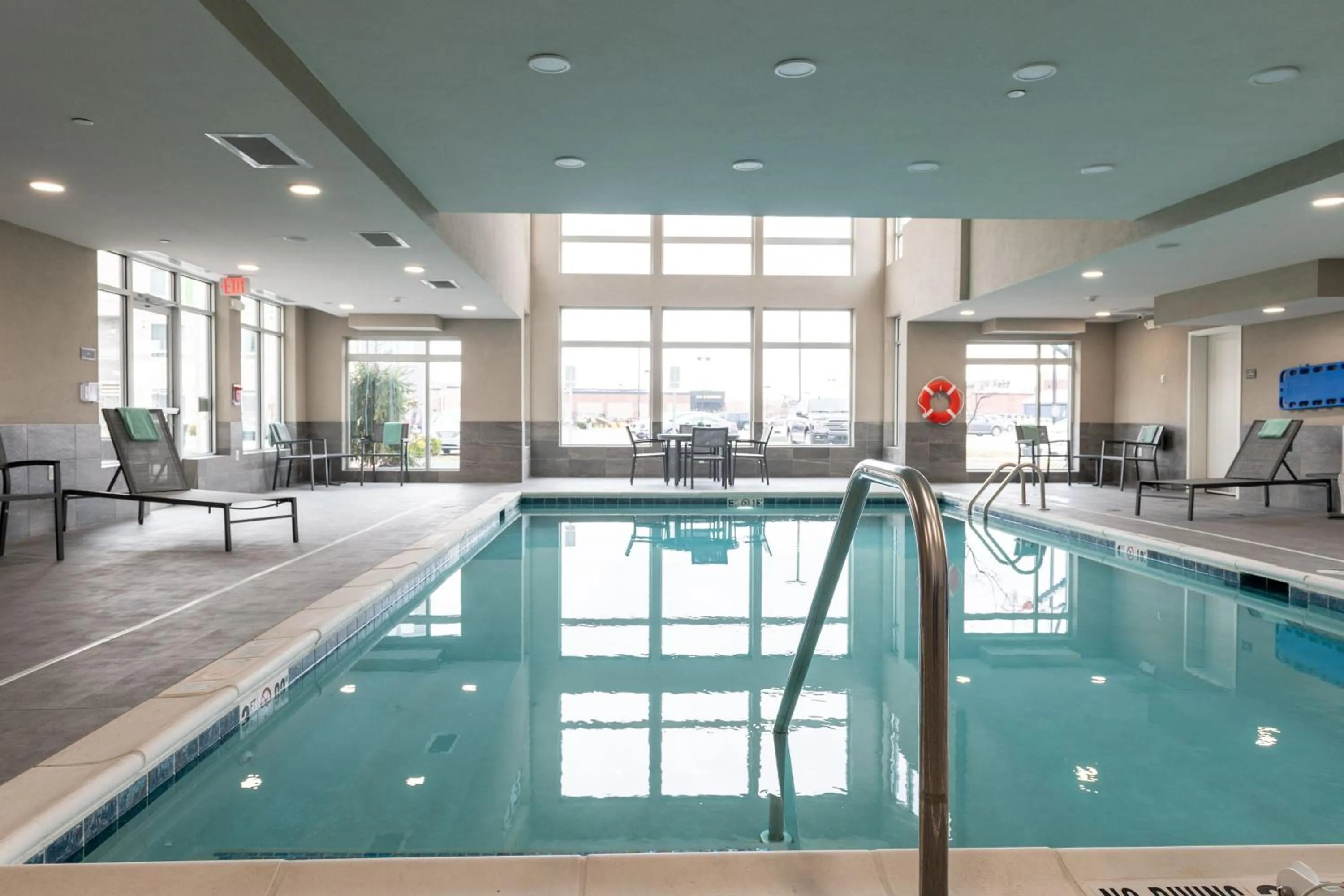 Swimming pool in Residence Inn by Marriott Toledo West