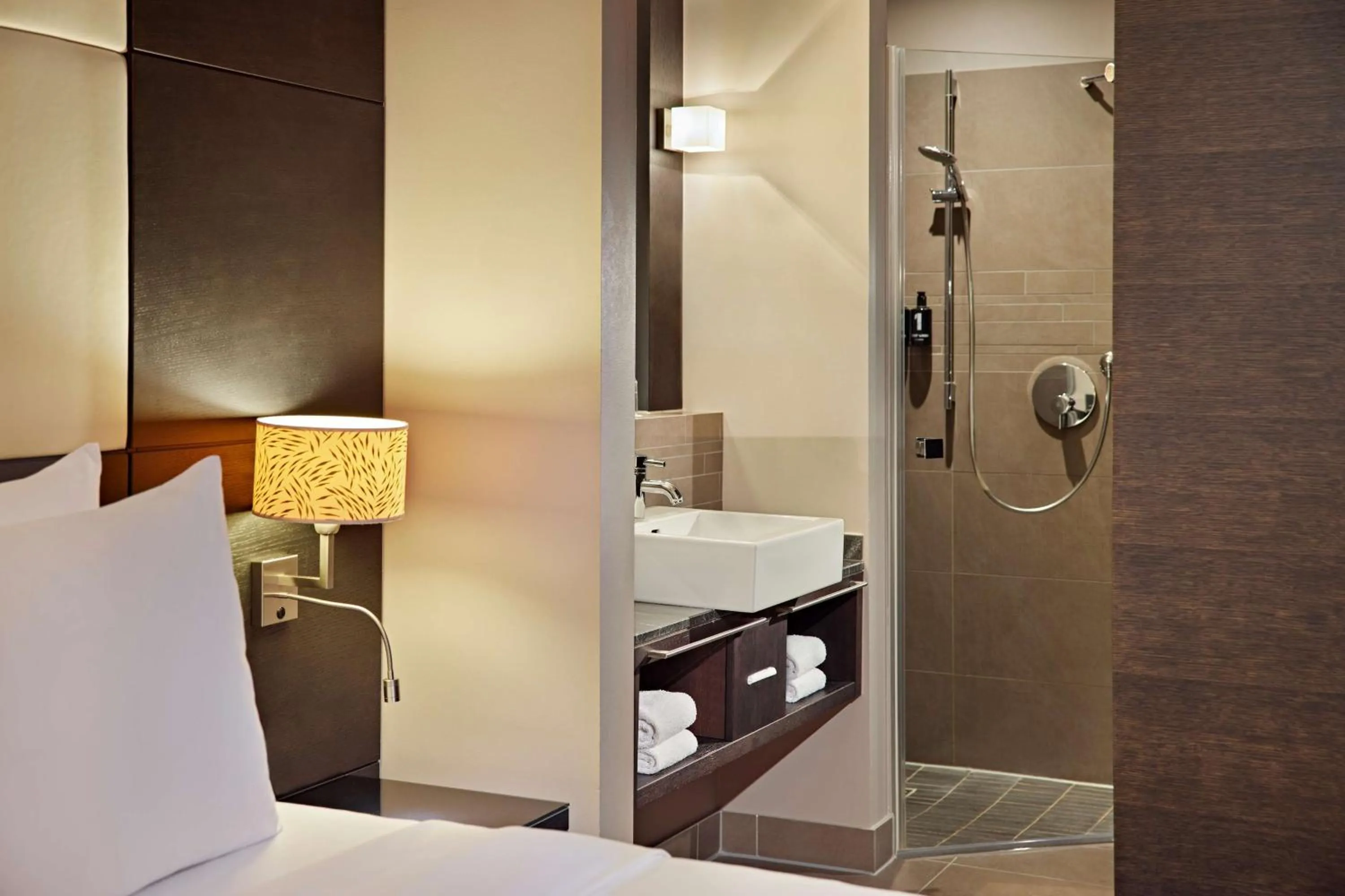 Bathroom in Nürburgring Congress Hotel