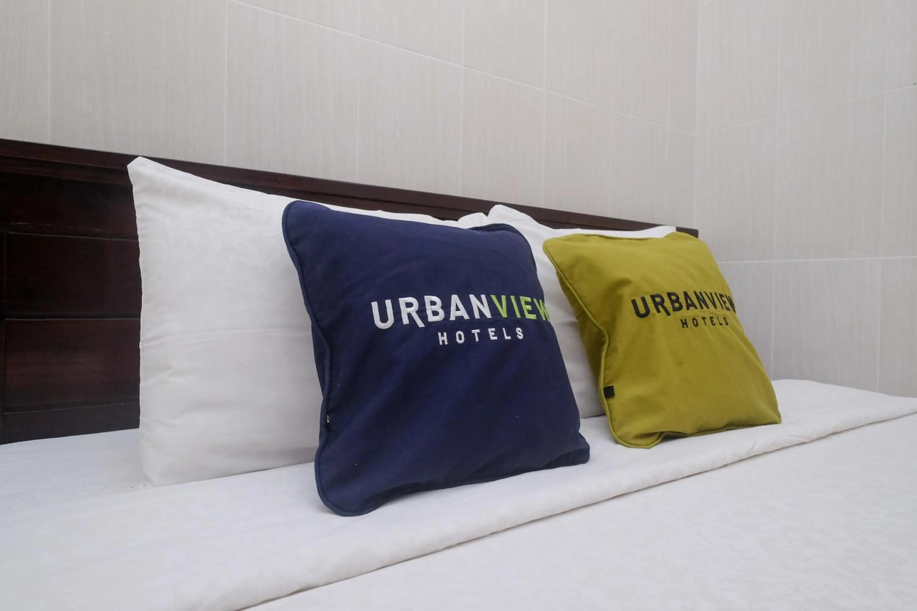 Bedroom, Bed in Urbanview Syariah Wisma Wongso Borobudur