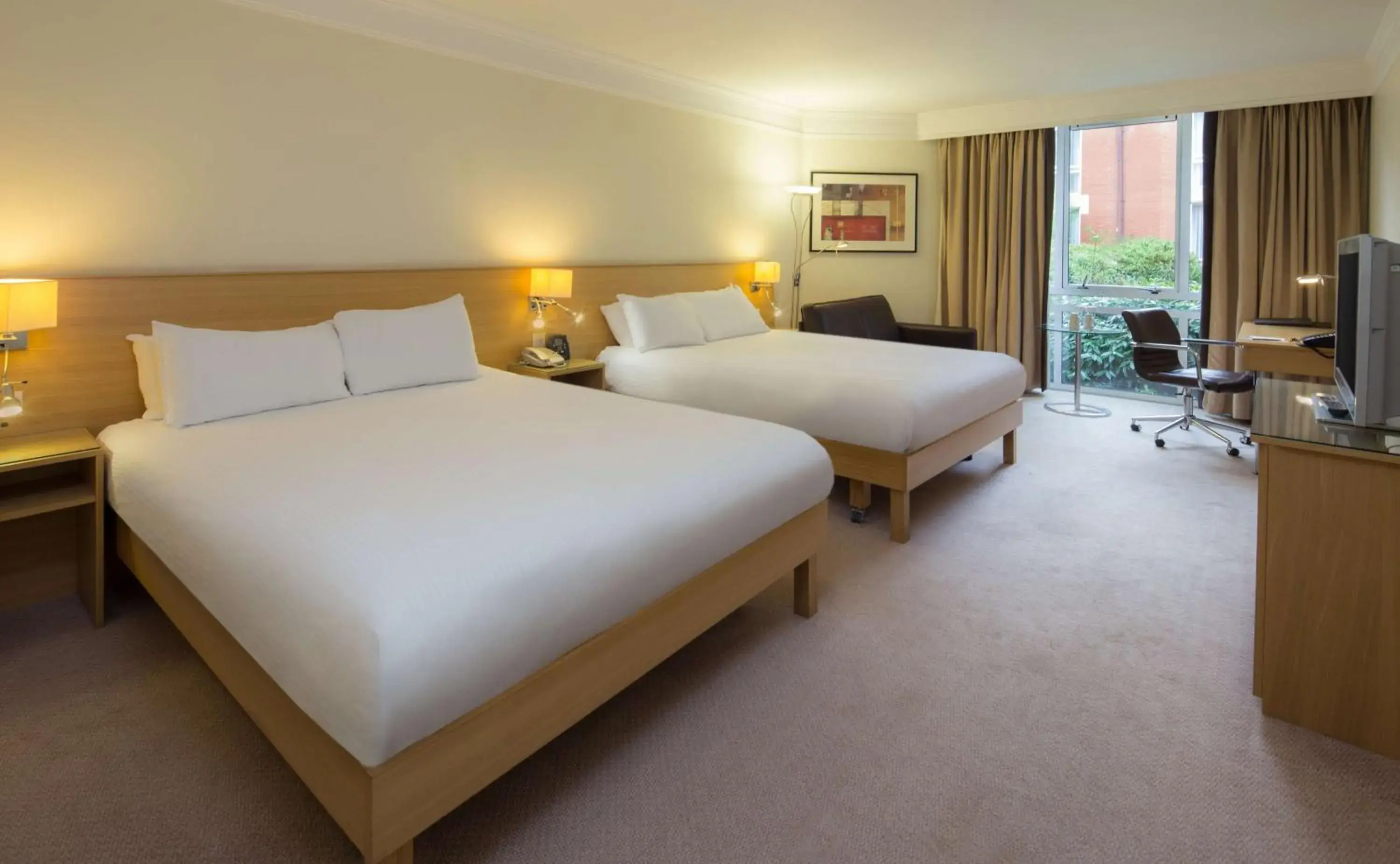 Bedroom, Bed in Hilton Leicester Hotel Bedroom, Bed in Hilton Leicester Hotel