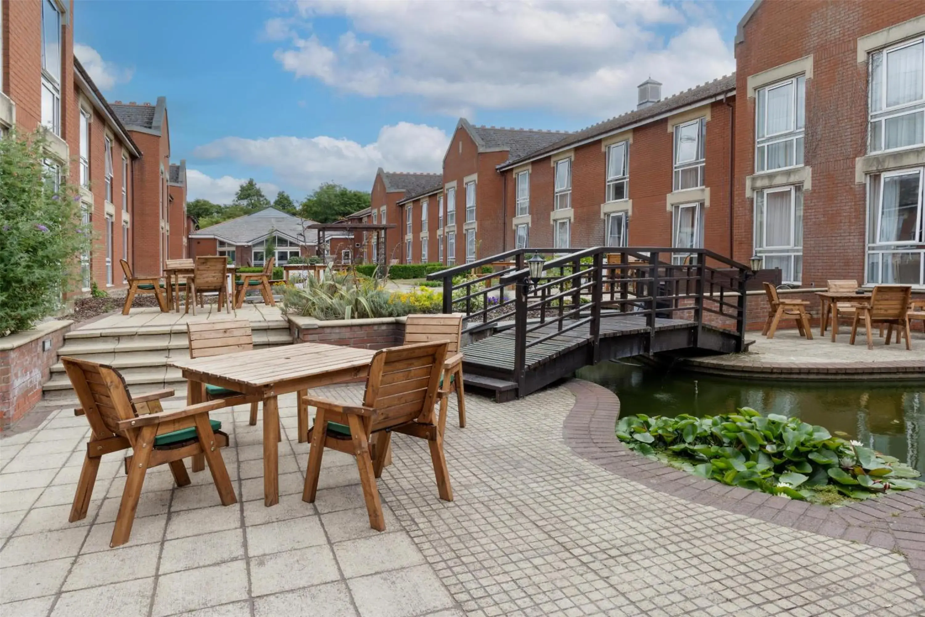 Property building in Hilton Leicester Hotel Property building in Hilton Leicester Hotel