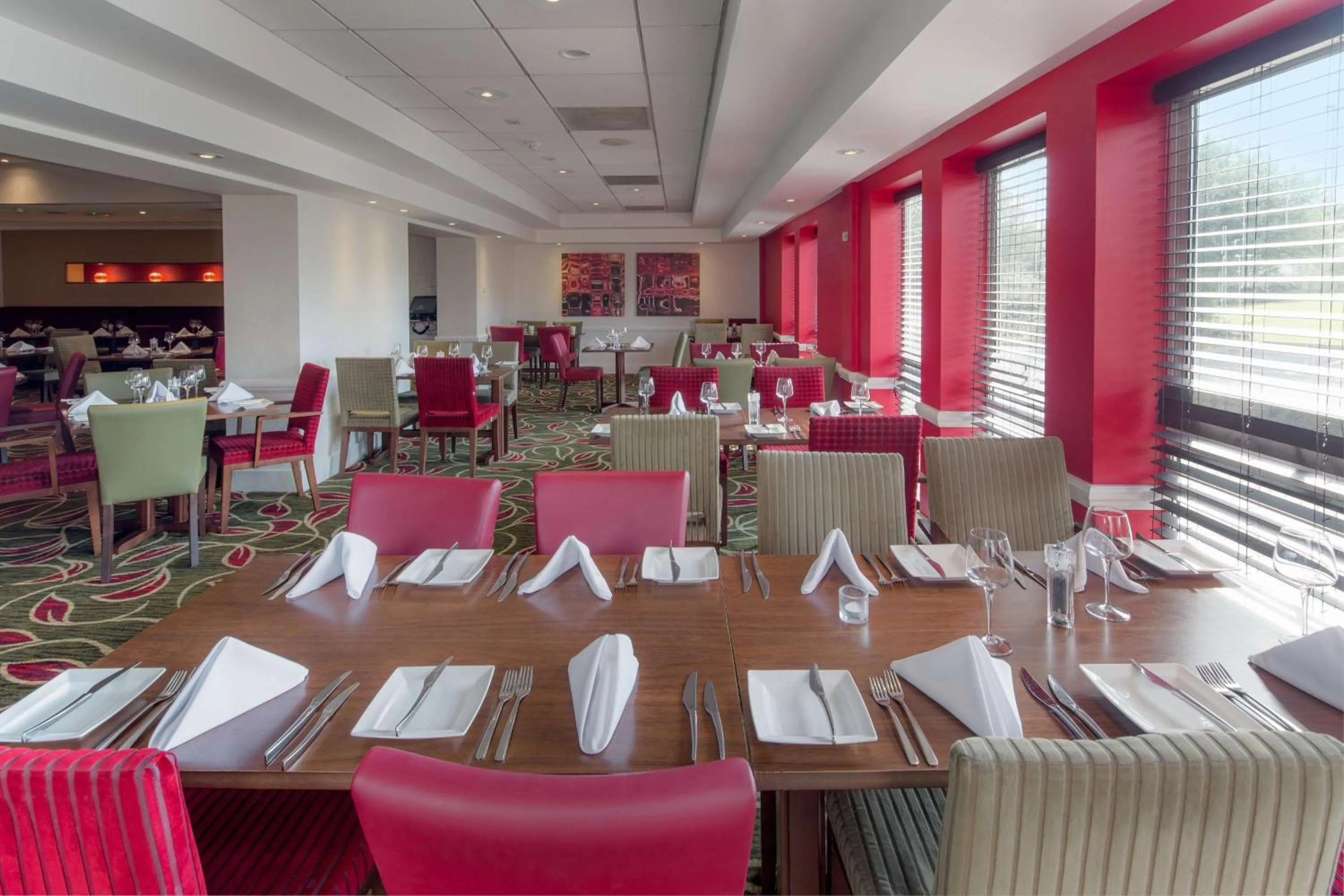 Restaurant/places to eat in Hilton Leicester Hotel