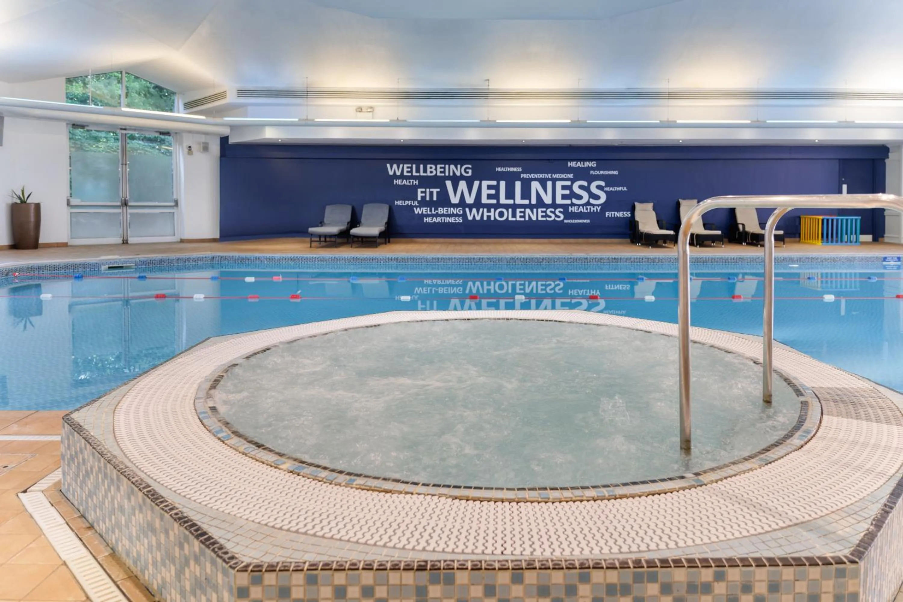 Swimming pool in Hilton Leicester Hotel