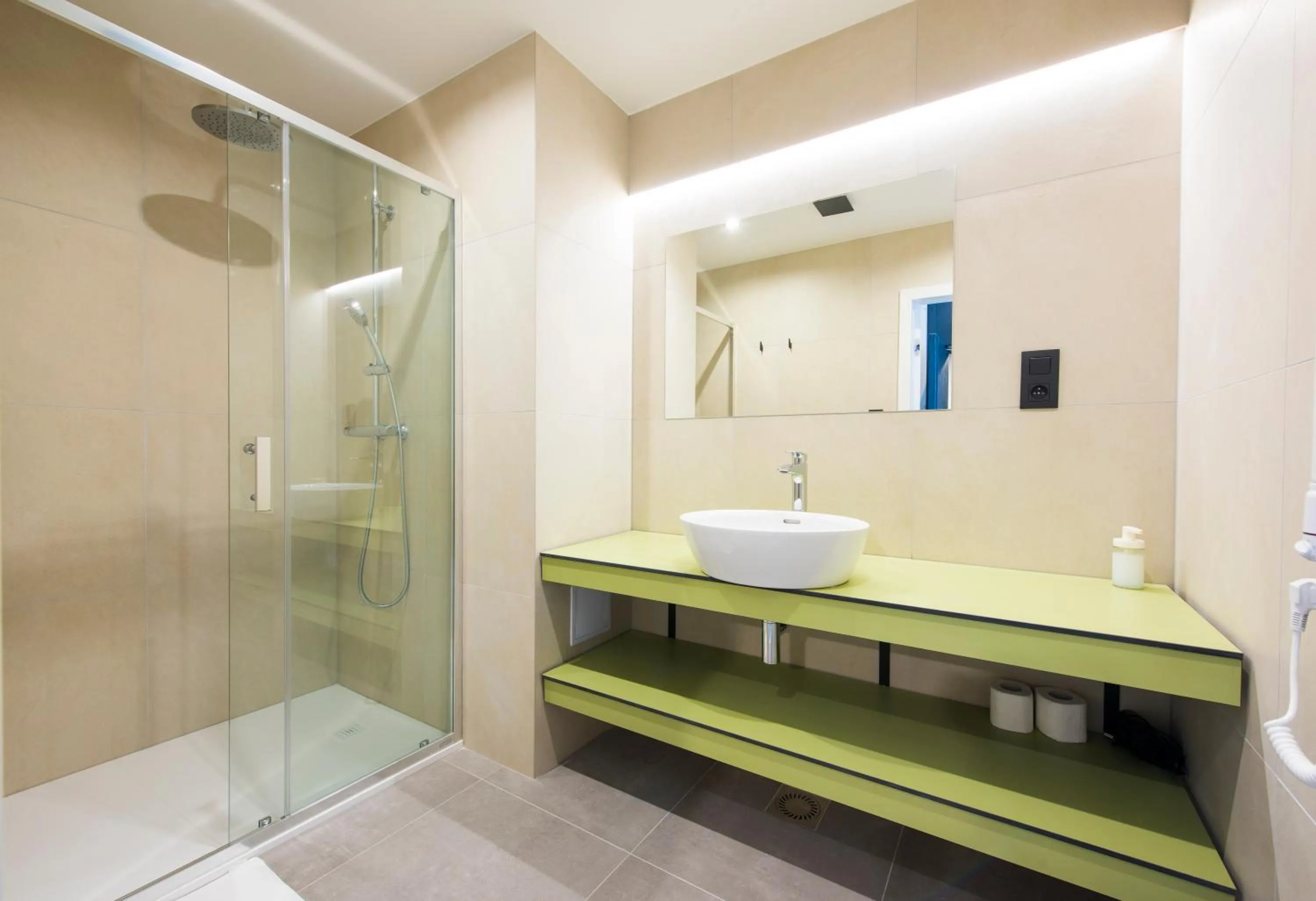 Shower in Demänová Rezort