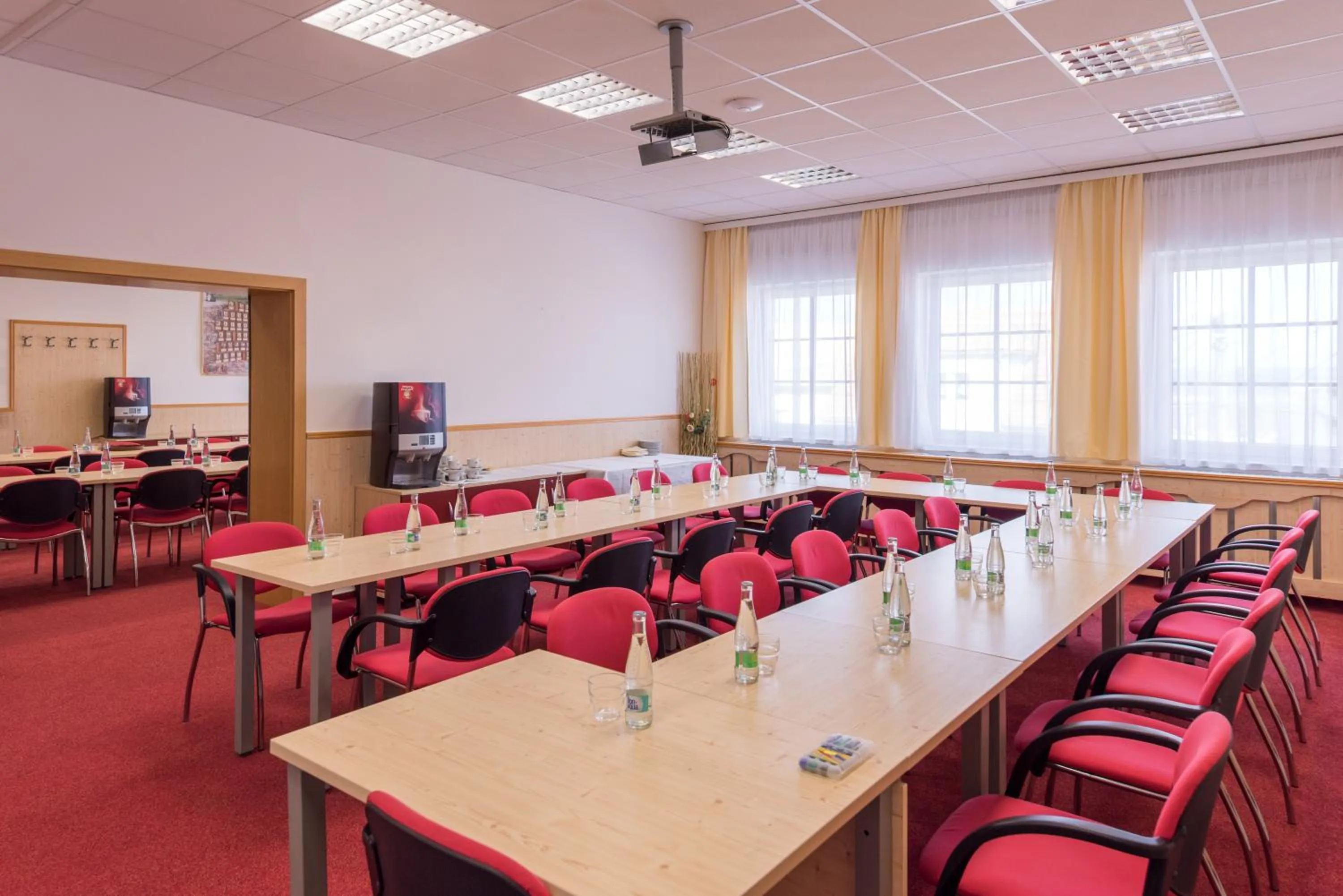 Business facilities in Wellness Hotel IRIS