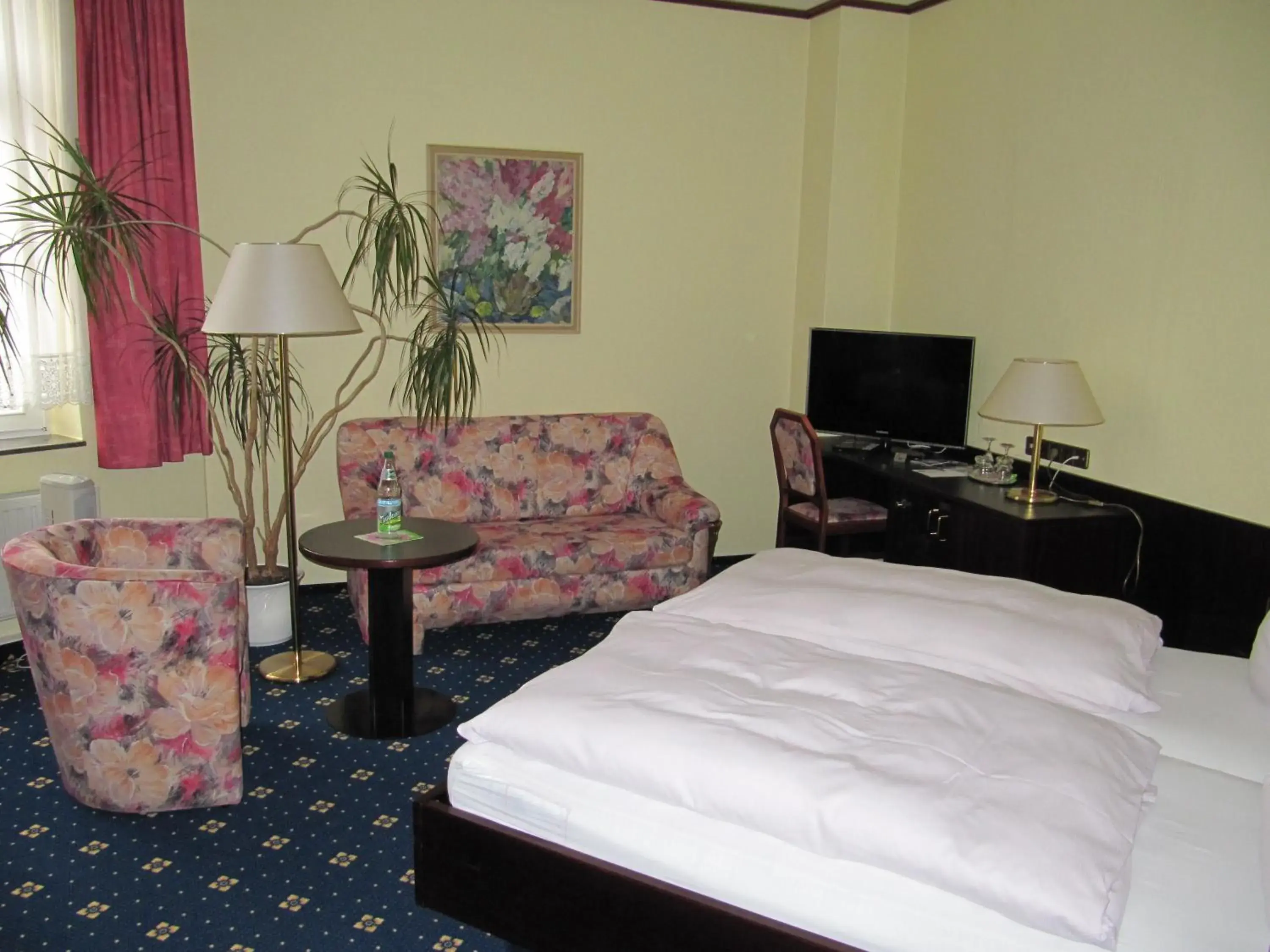 Comfort Double or Twin Room - single occupancy in Hotel Wettin Comfort Double or Twin Room - single occupancy in Hotel Wettin