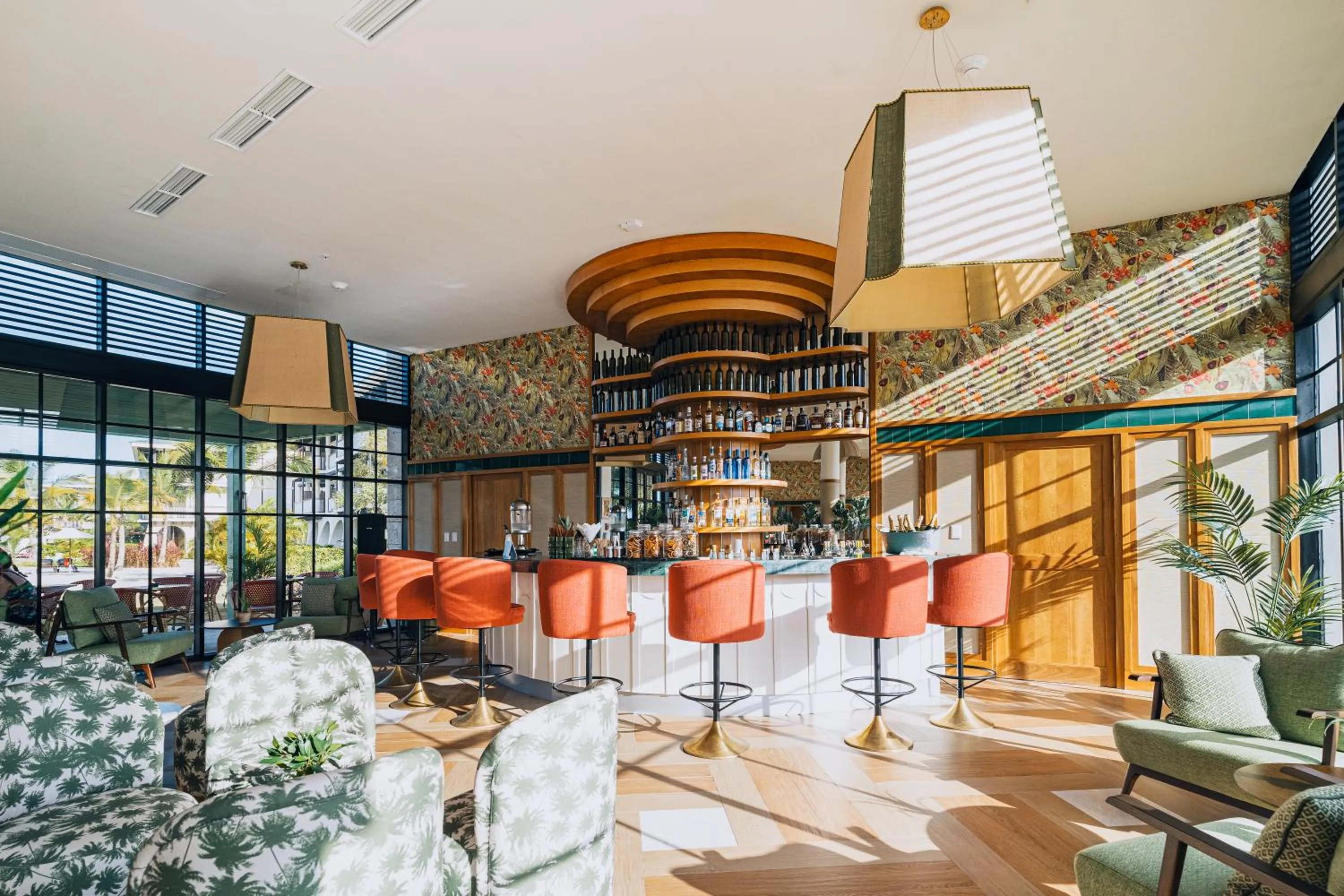 Lounge or bar in El Beso Adults Only At Ocean El Faro - All Inclusive