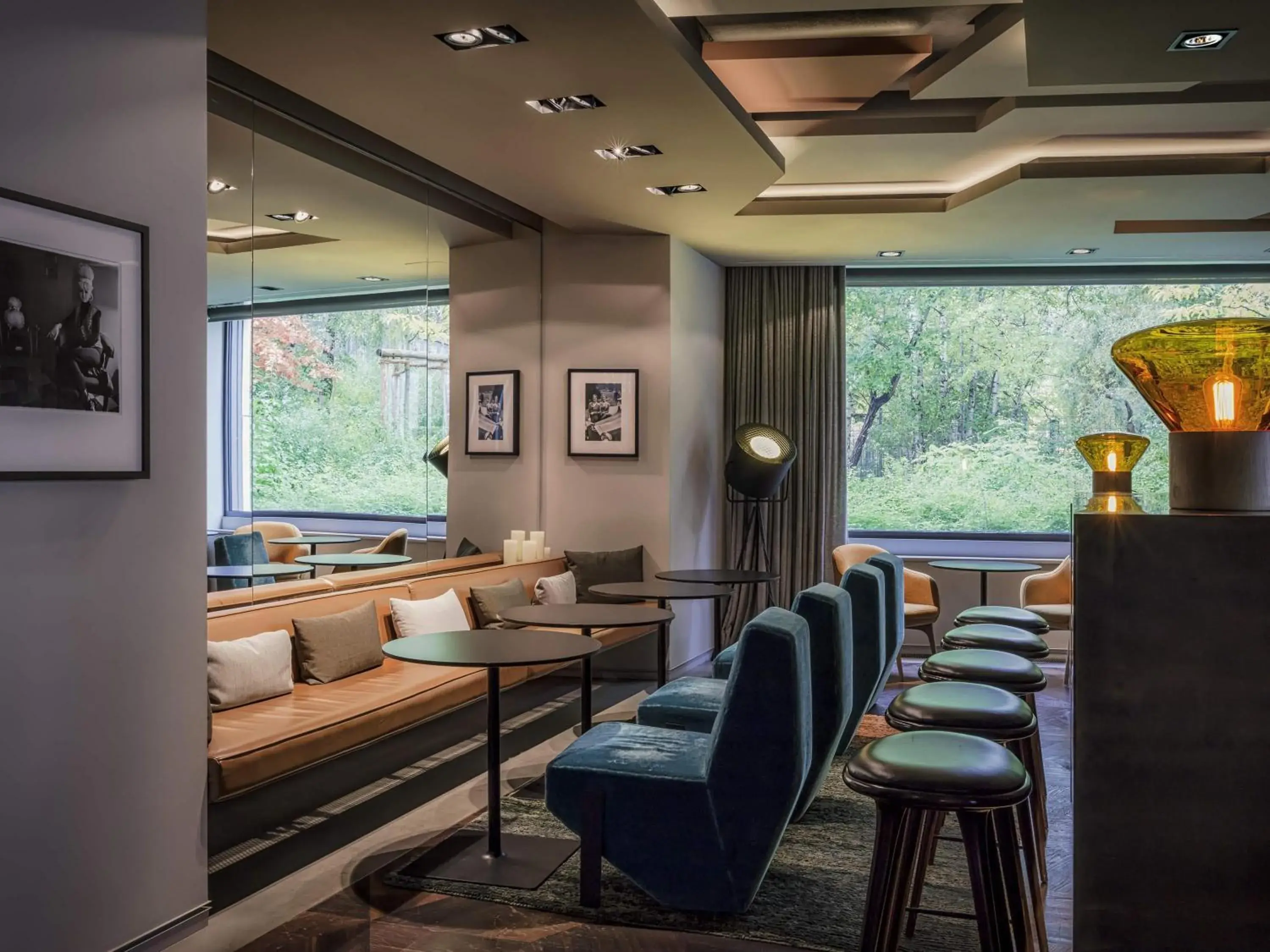 Lounge or bar in SO/ Berlin Das Stue Lounge or bar in SO/ Berlin Das Stue