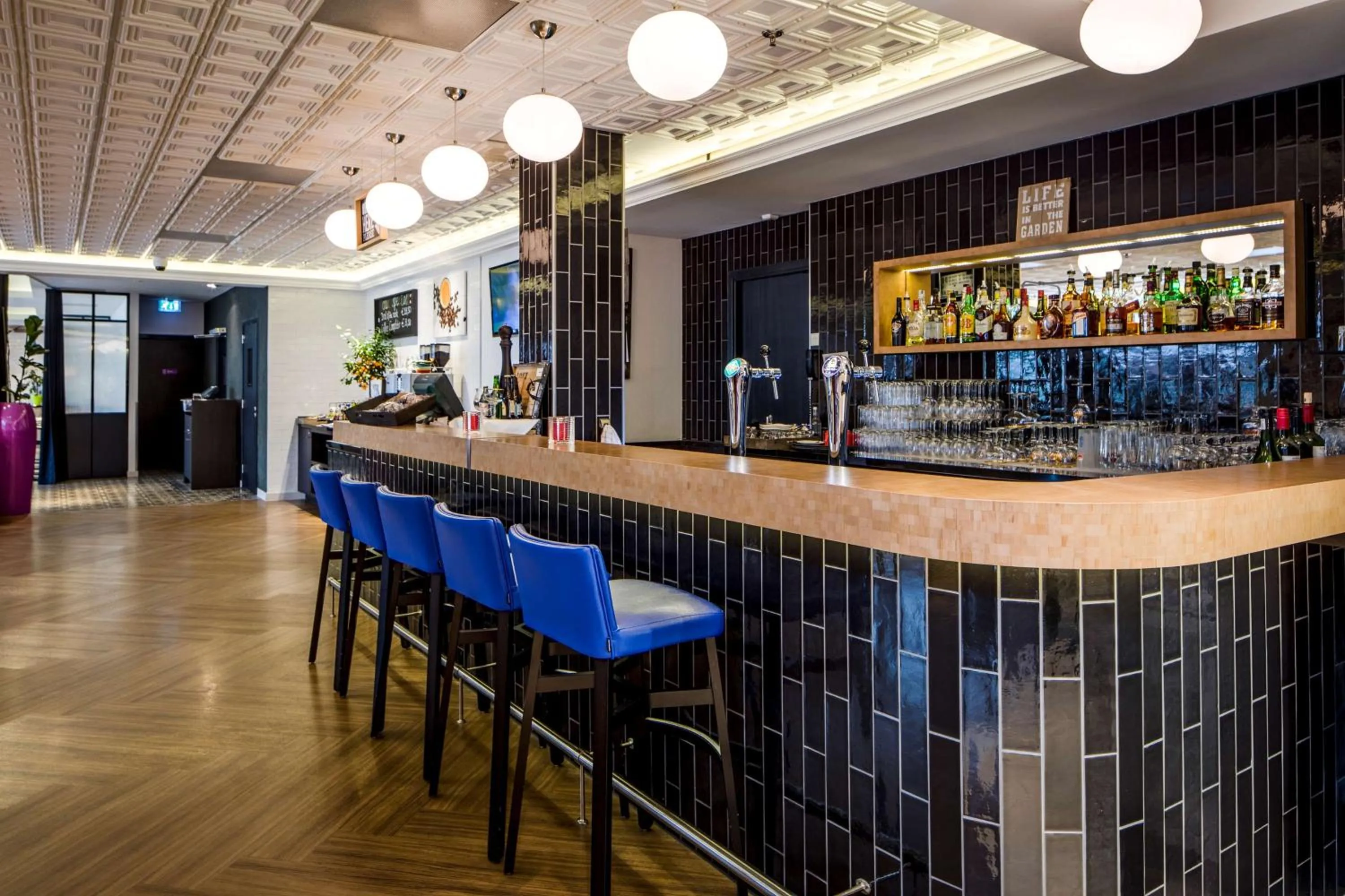 Lounge or bar, Lounge/Bar in Park Inn By Radisson Amsterdam Airport Schiphol