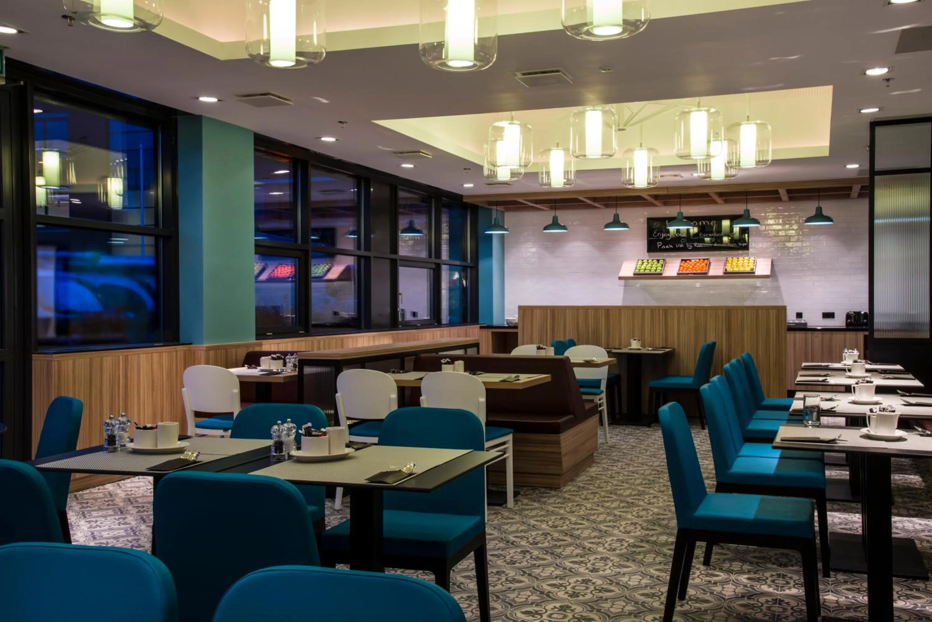 Restaurant/Places to Eat in Park Inn By Radisson Amsterdam Airport Schiphol