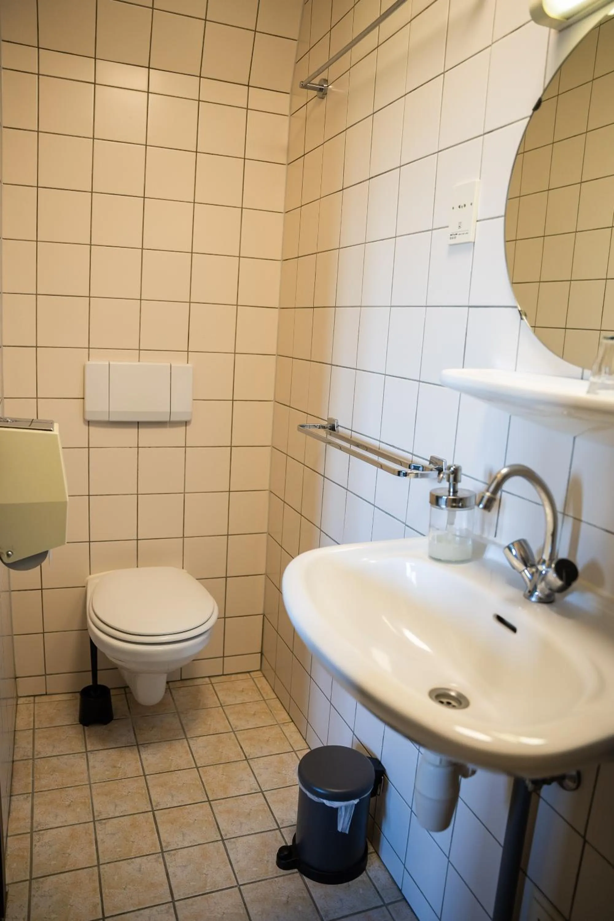 Toilet in Hotel De Horper Wielen