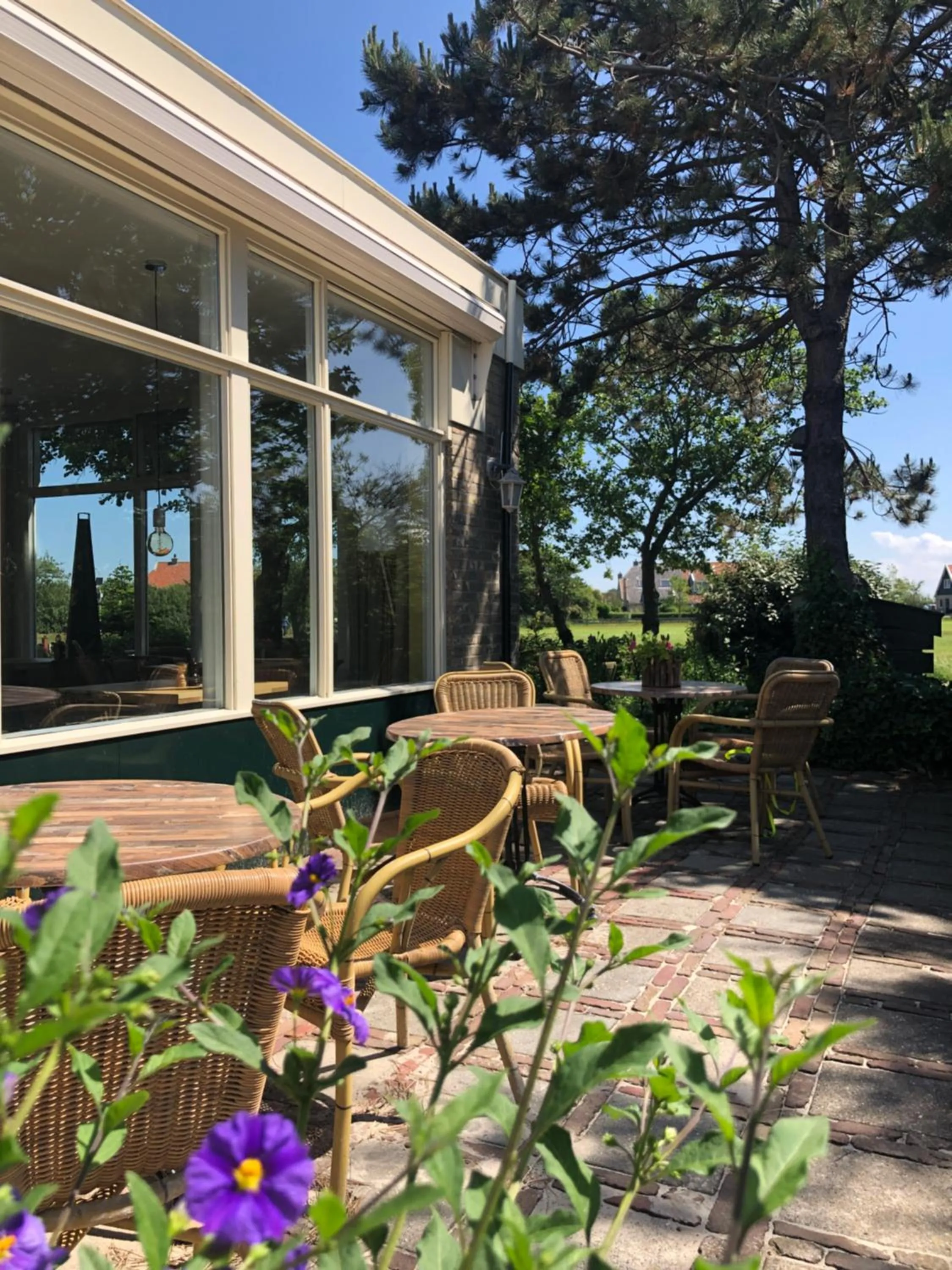 Property building in Hotel De Horper Wielen