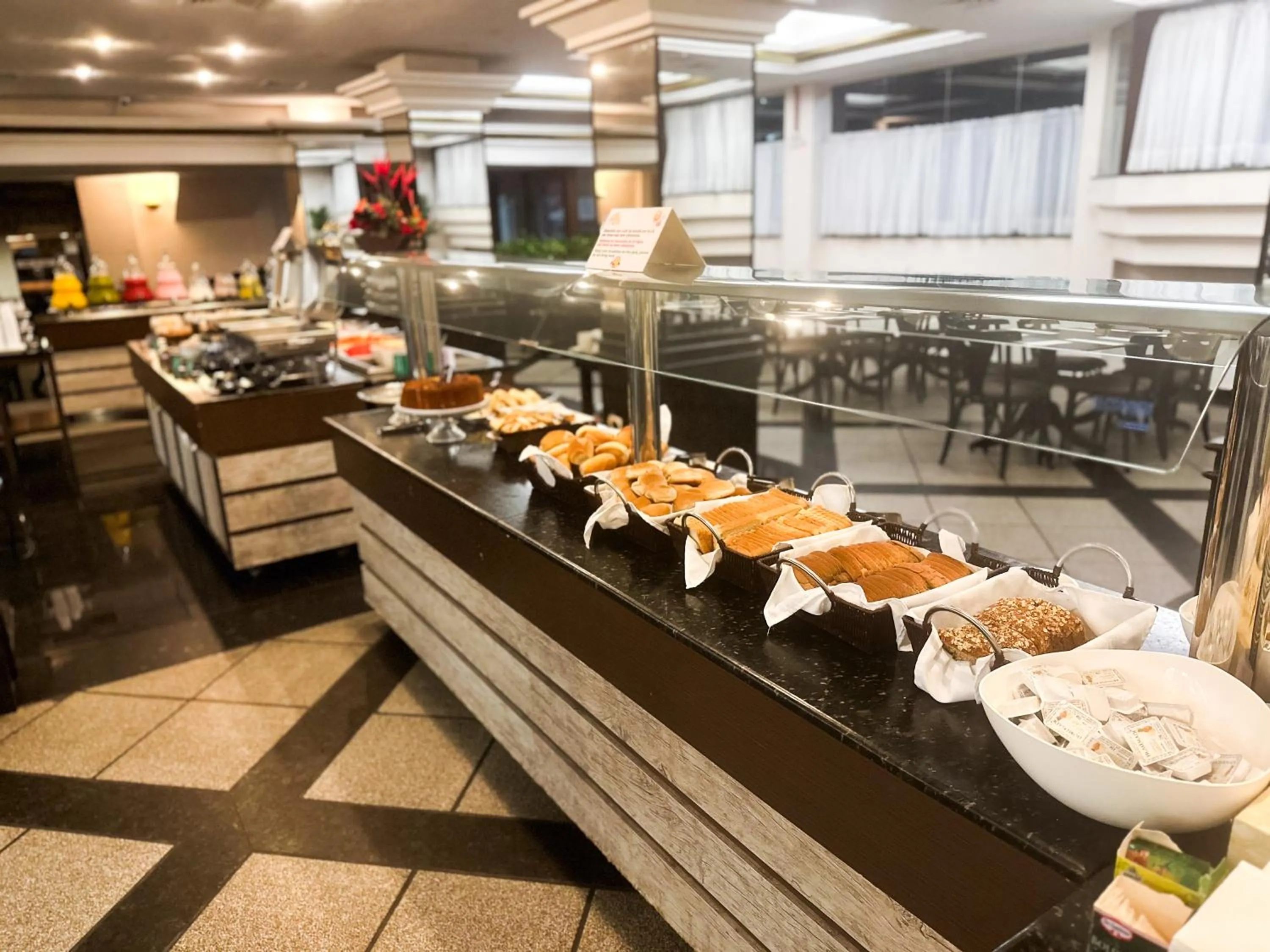 Breakfast in San Rafael Comfort Class Hotel