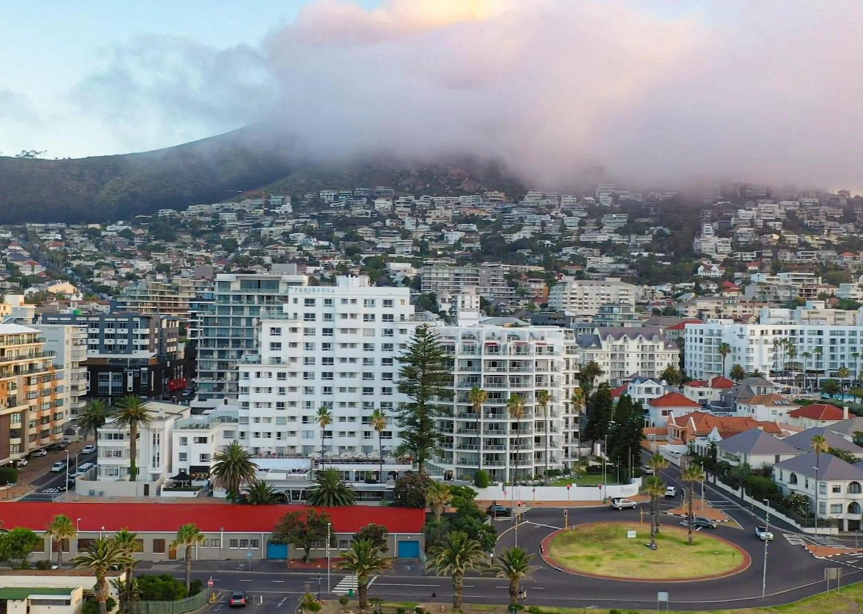 Property building in Peninsula All Suite Hotel by Dream Resorts